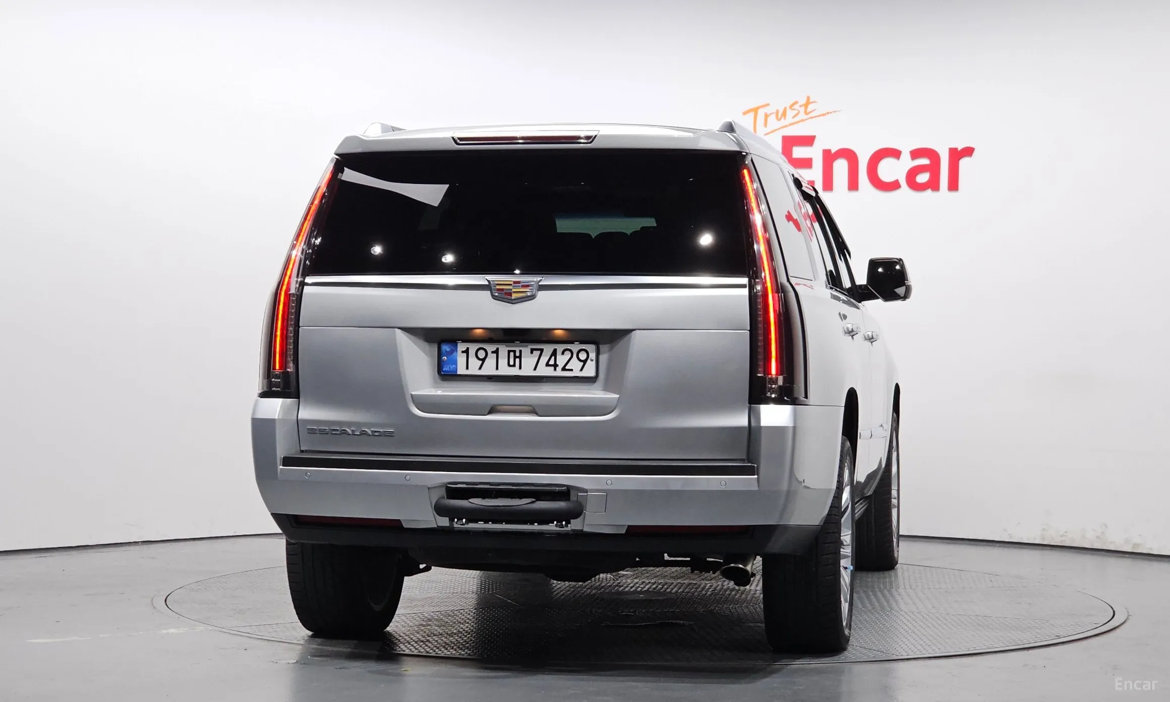 Cadillac Escalade превью 4