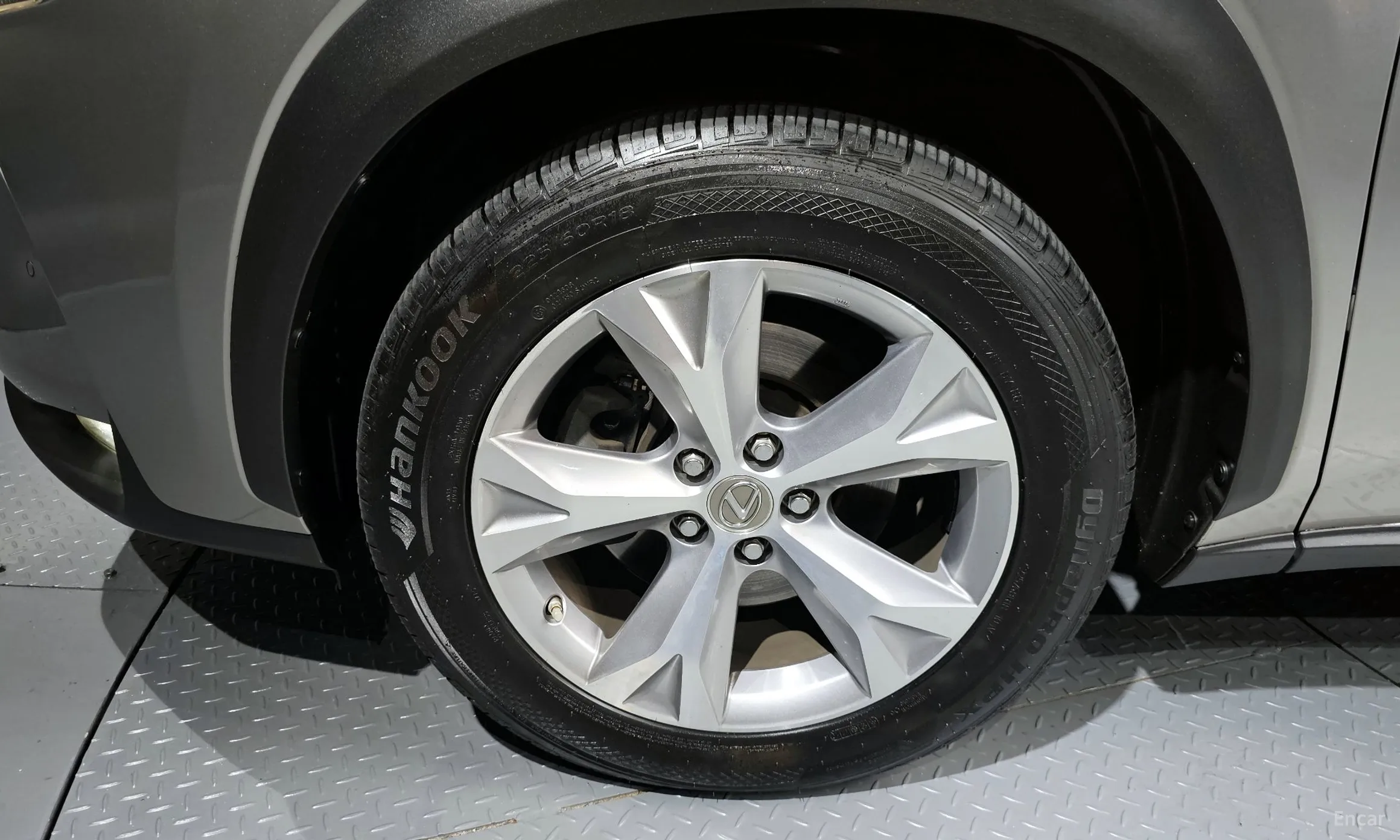 Lexus NX300h превью 5