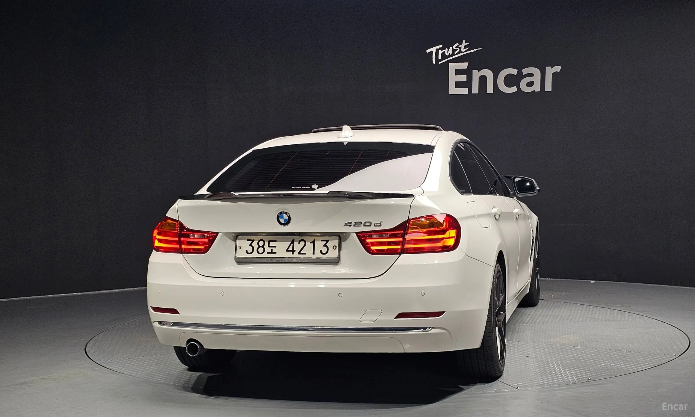 BMW Series 4 (F32) превью 4