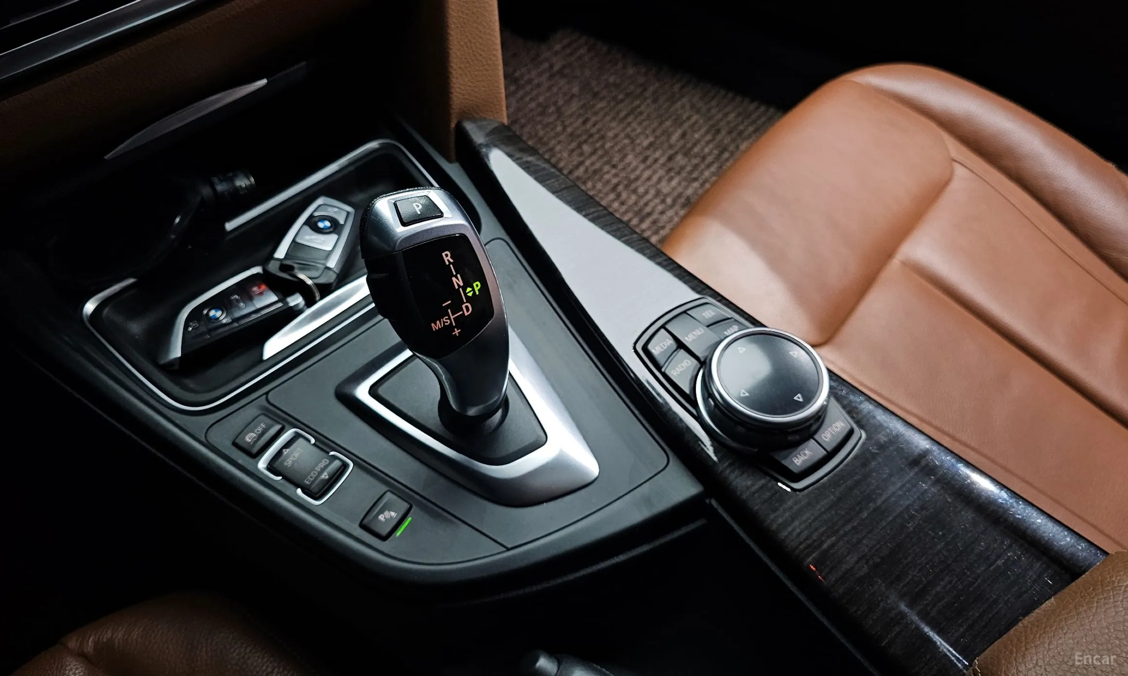 BMW Series 4 (F32) превью 9