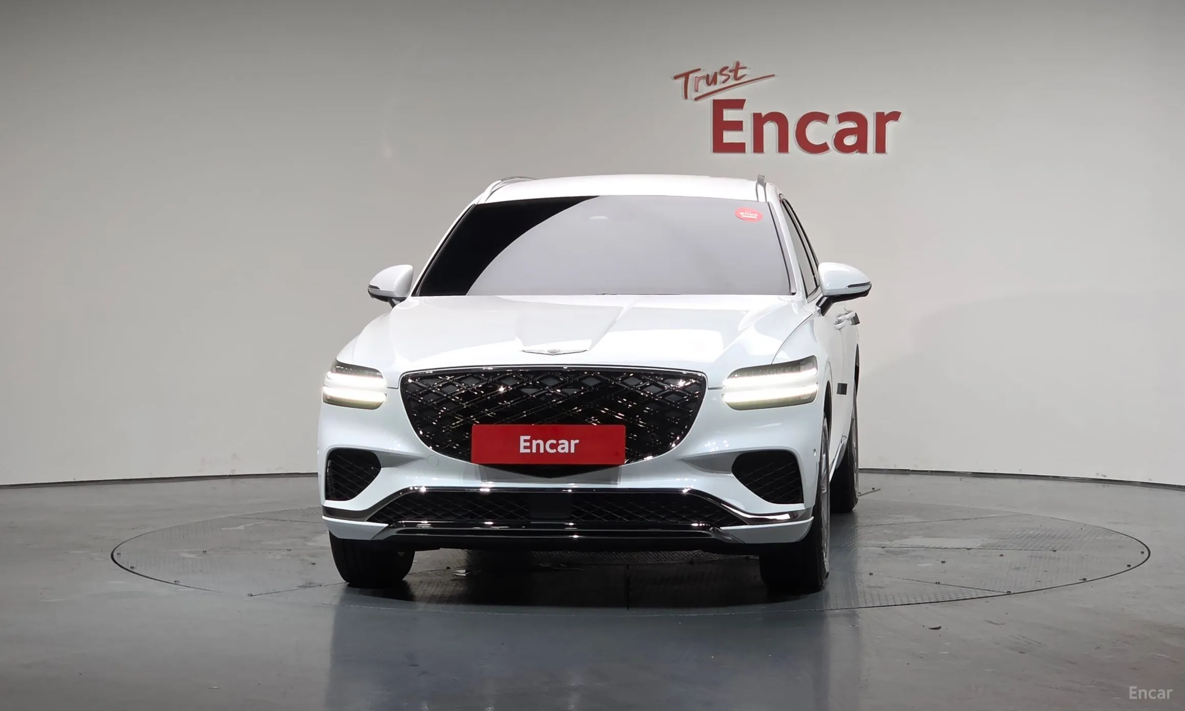 Genesis GV70 превью 3