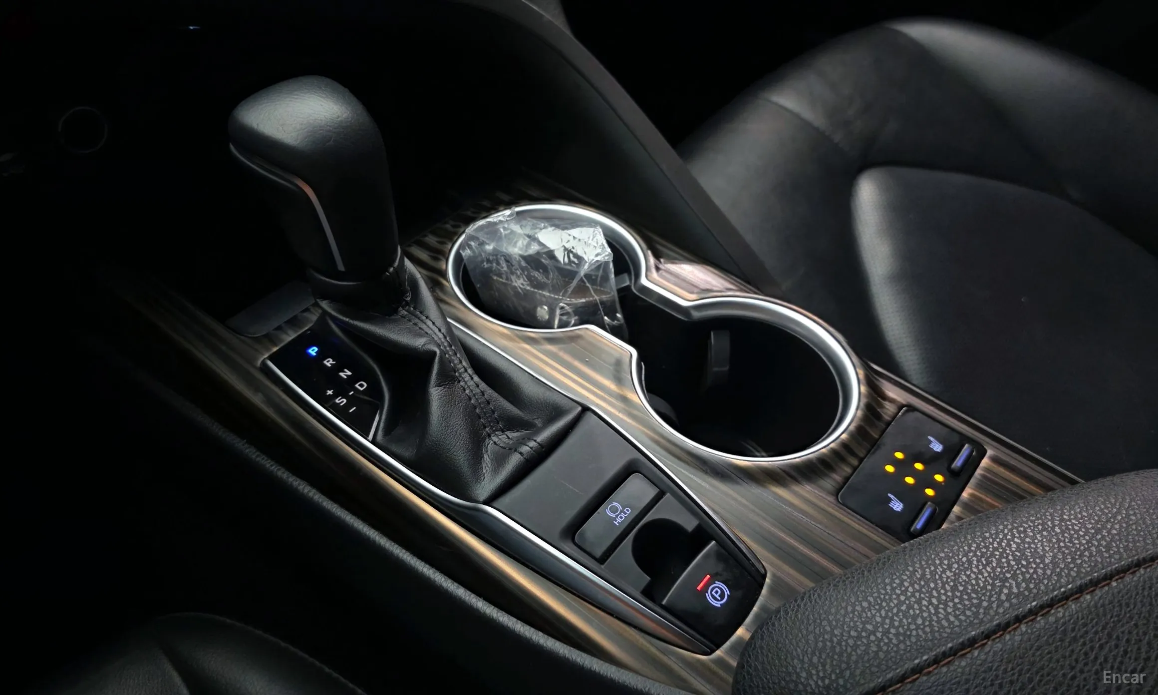 Toyota Camry (XV70) превью 9
