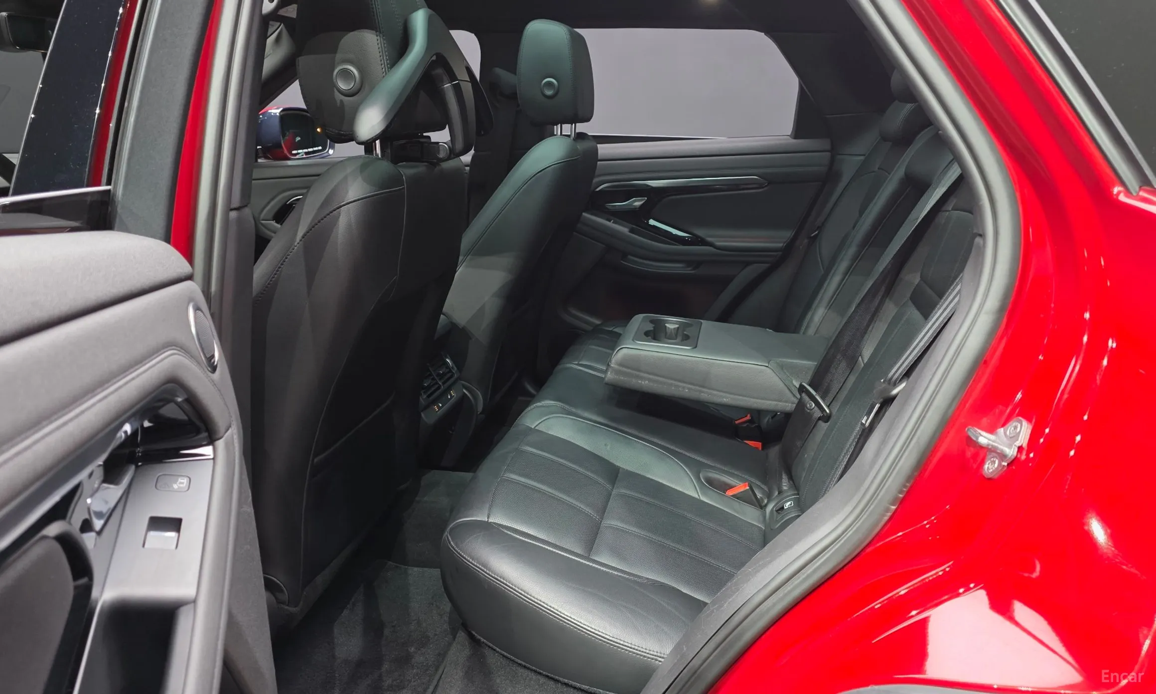 Land Rover Range Rover Evoque 2nd Generation превью 12