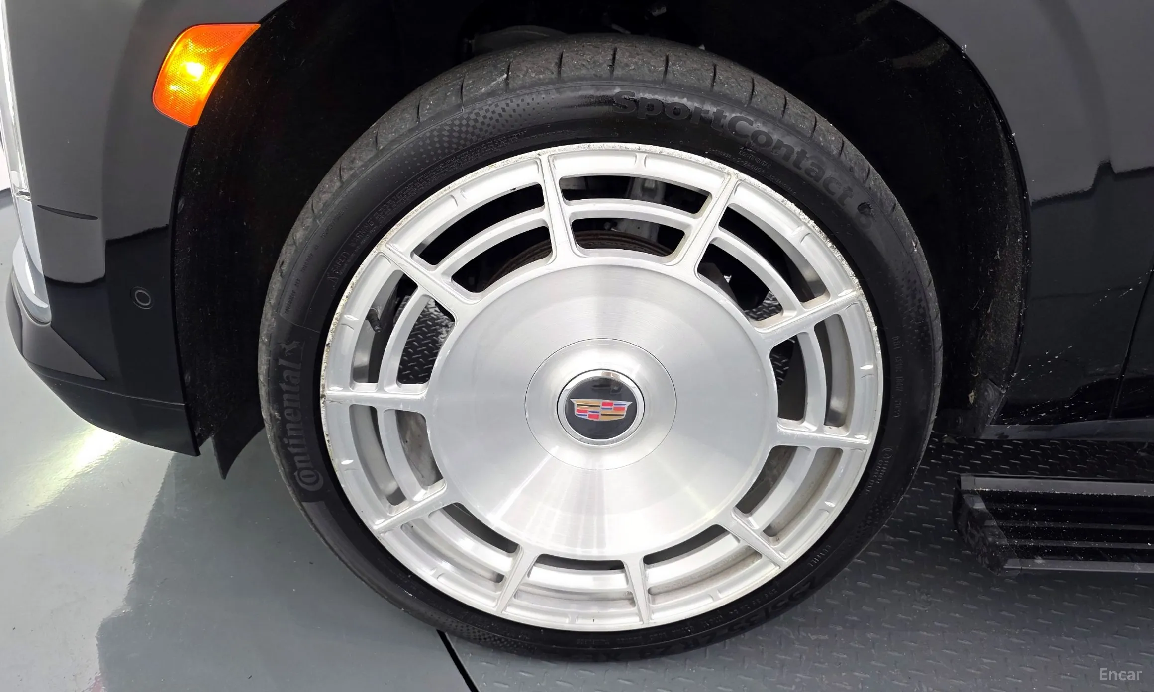 Cadillac Escalade 5th Generation превью 5