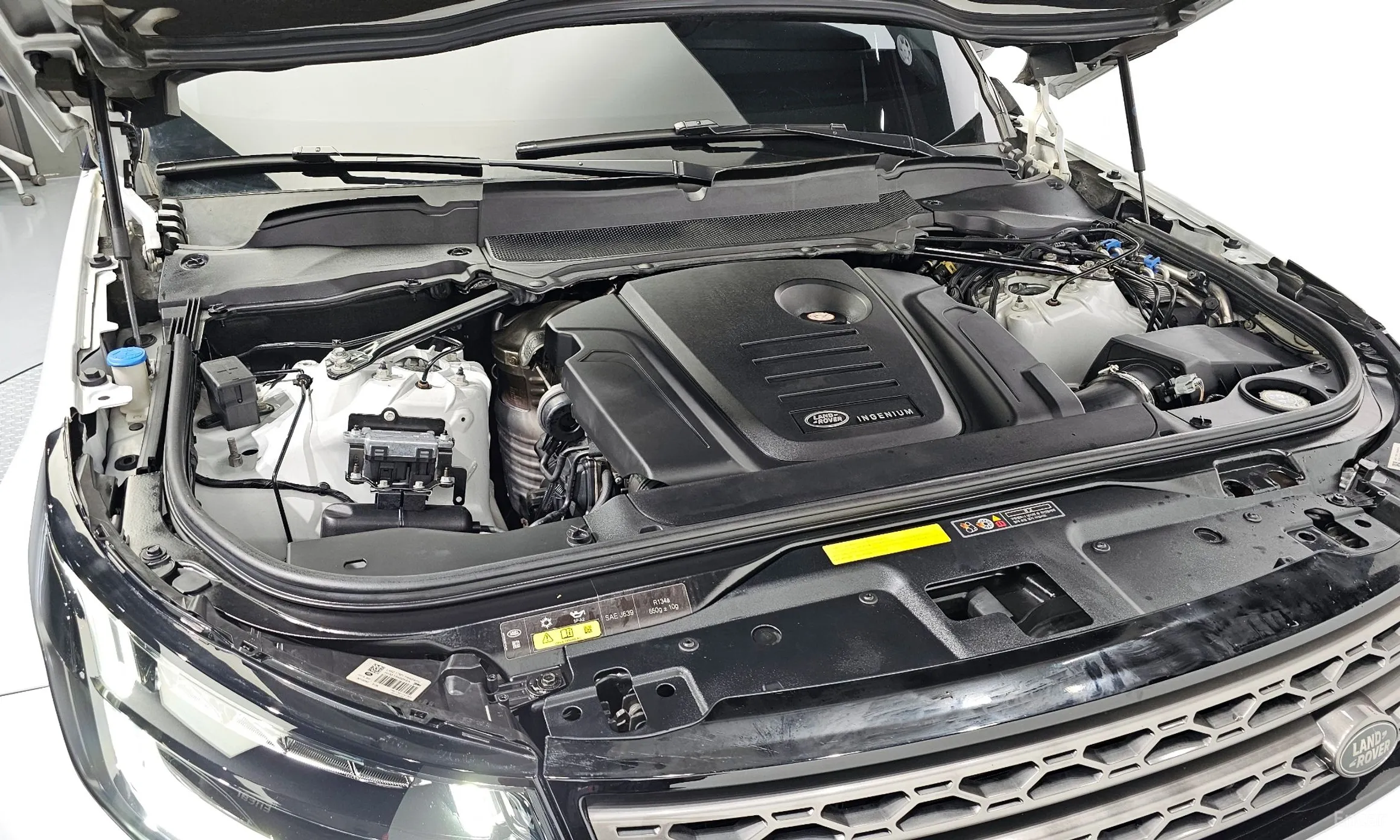 Land Rover Discovery 5 превью 5