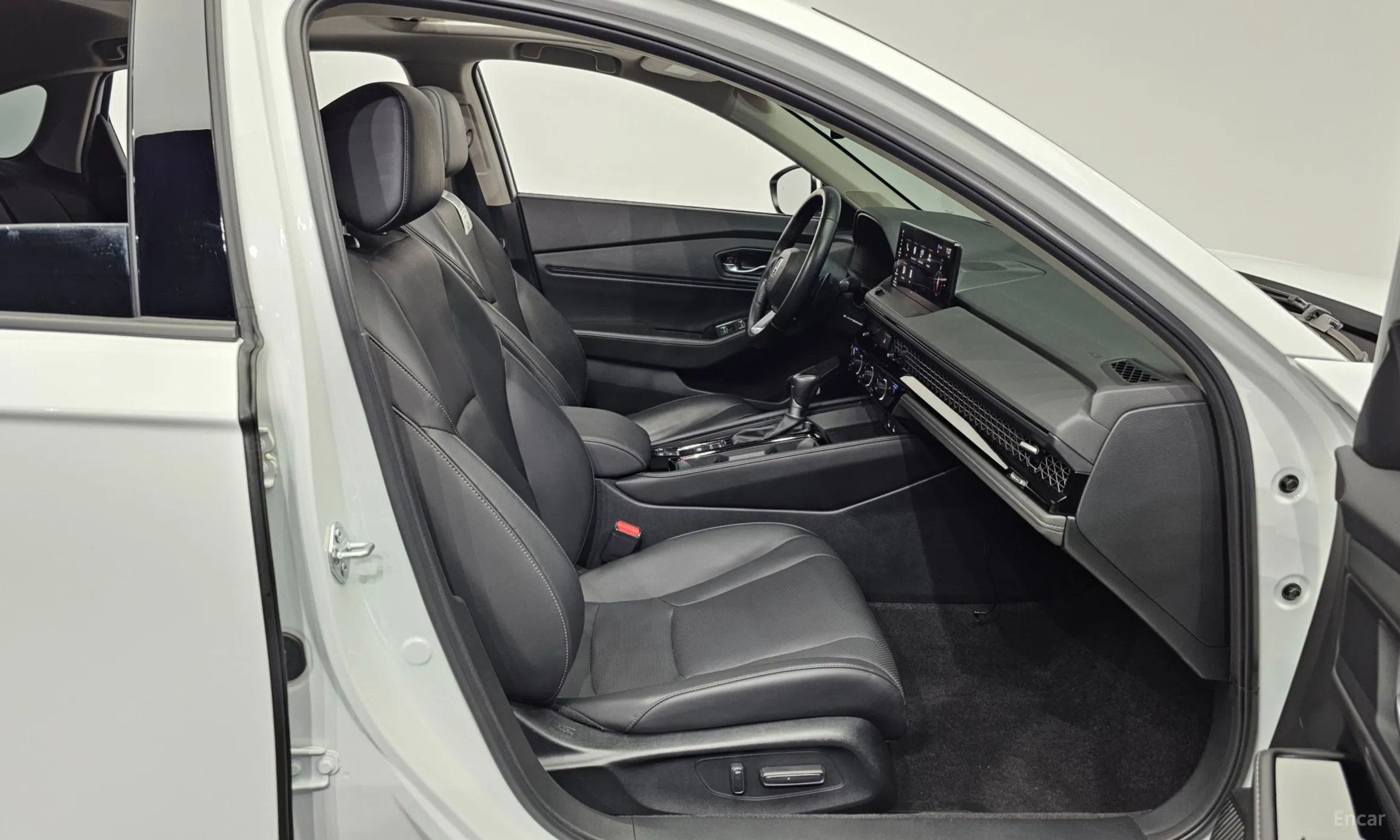 Honda Accord 11th Generation превью 11