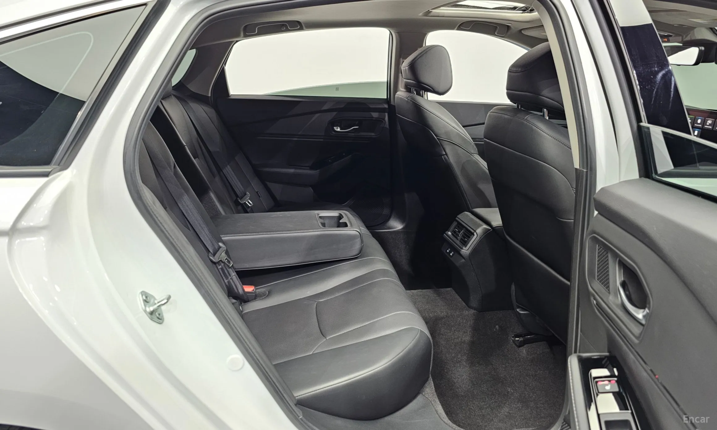 Honda Accord 11th Generation превью 12