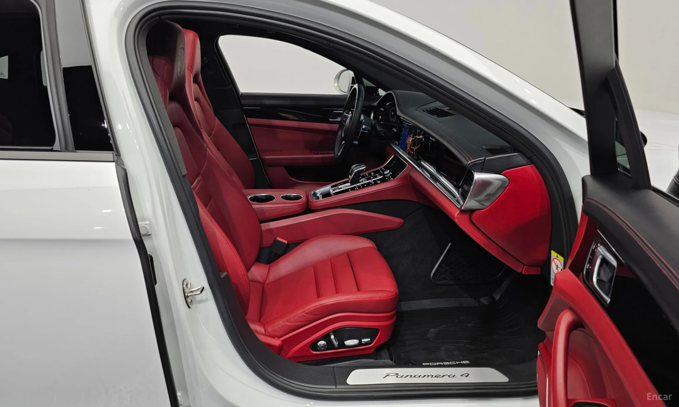 Porsche Panamera (971) превью 11