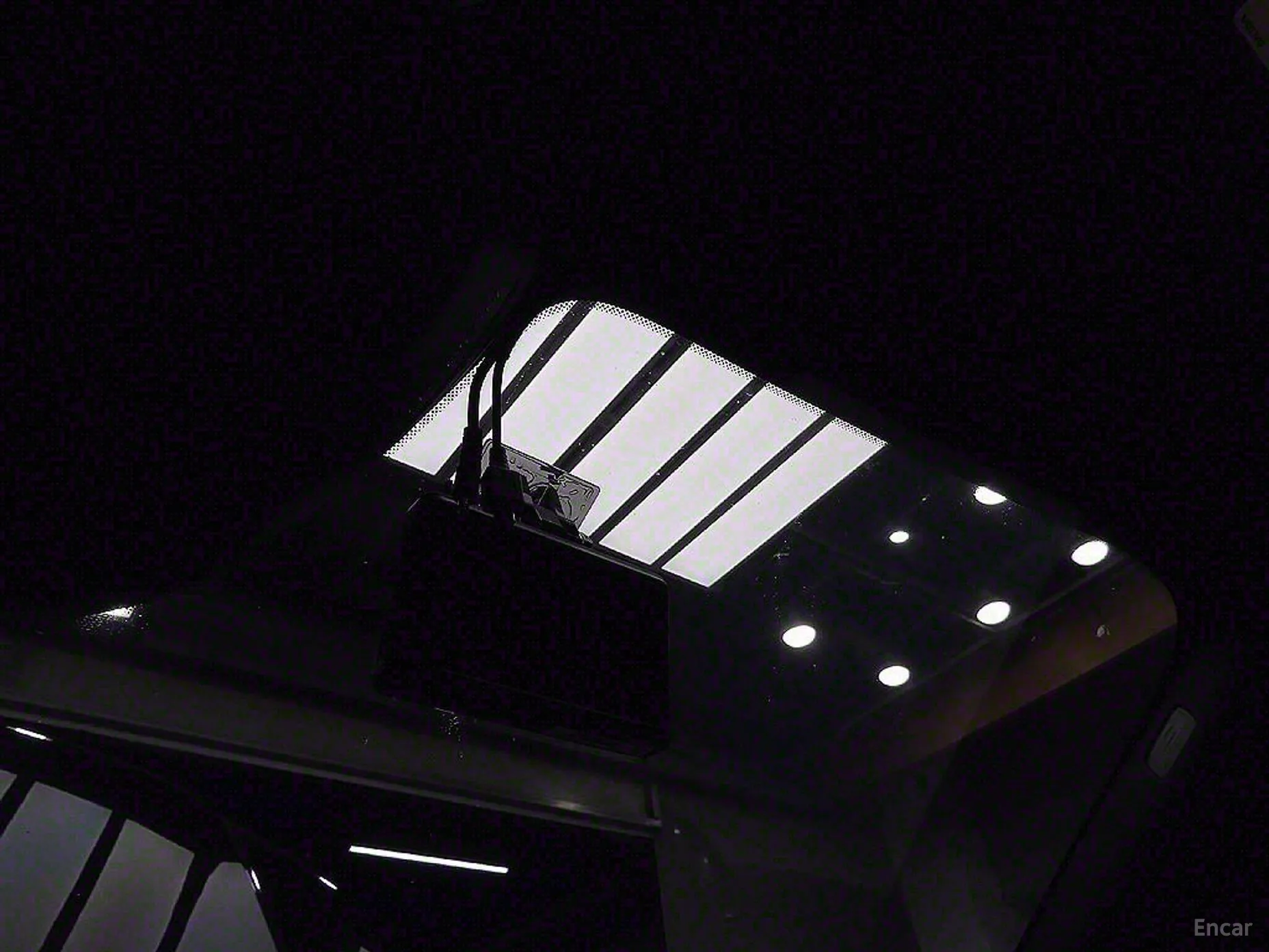 Volvo XC40 превью 14