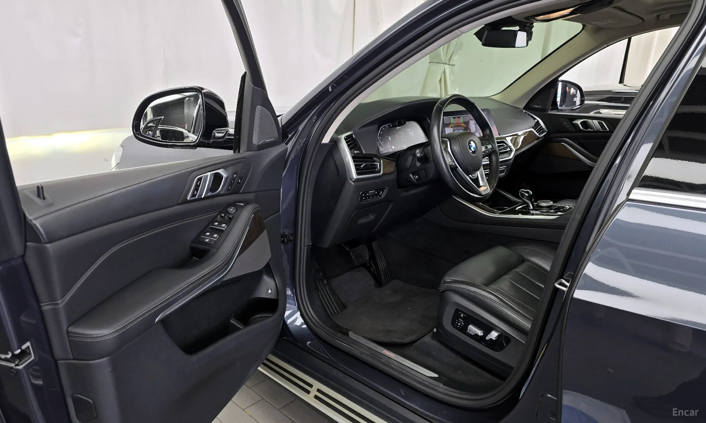 BMW X5 (G05) превью 10