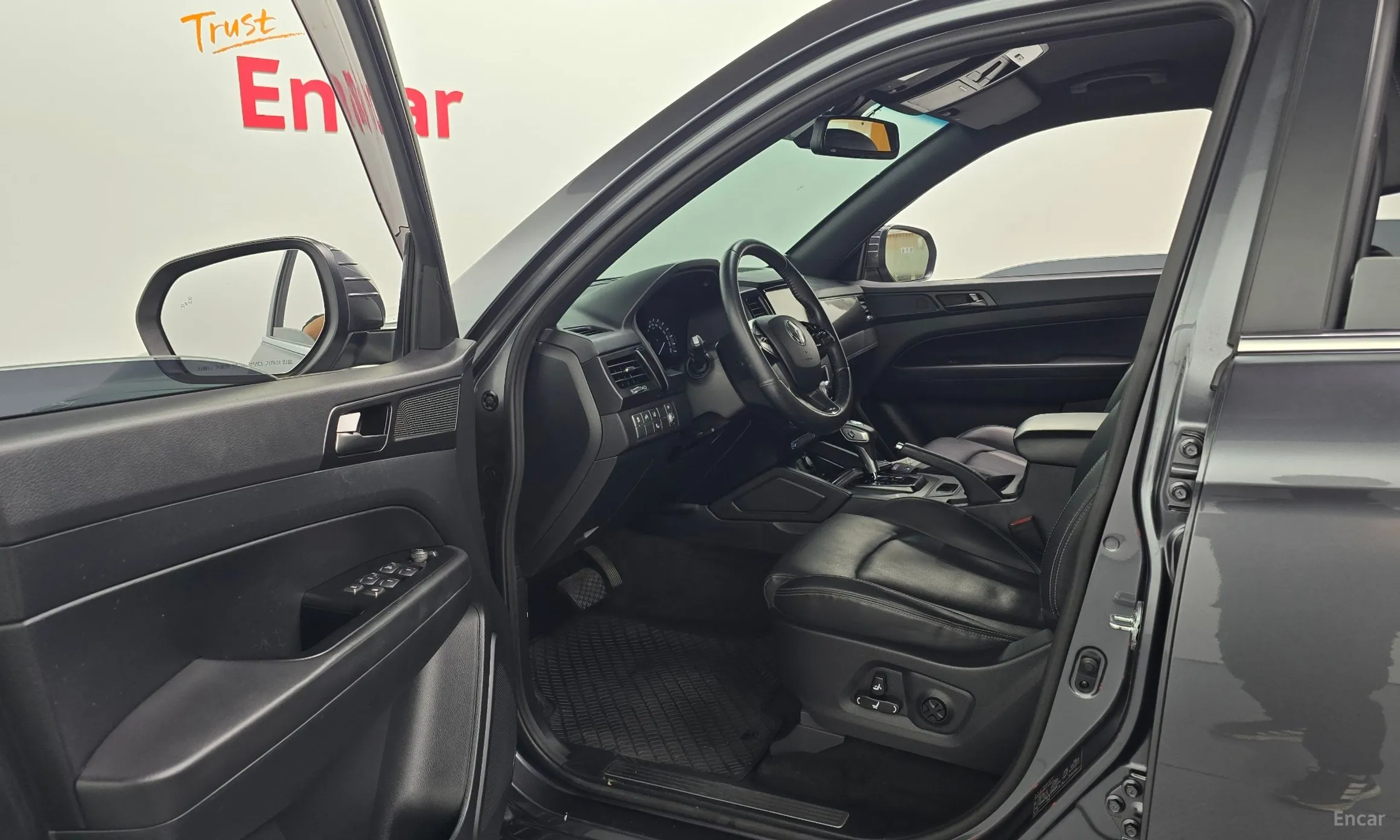 KG Mobility (SsangYong) Rexton Sports превью 10