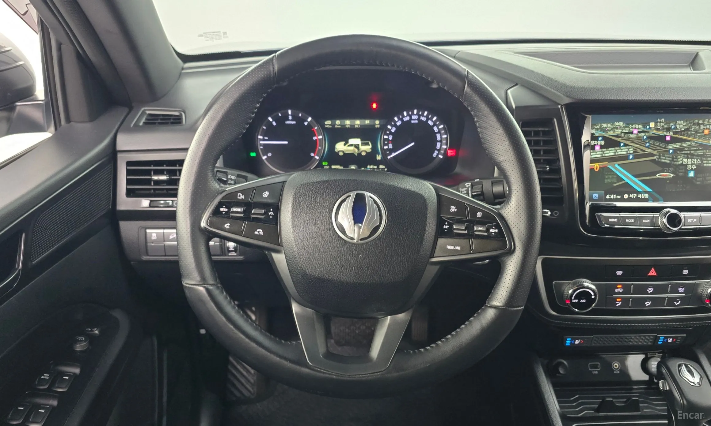 KG Mobility (SsangYong) Rexton Sports превью 13