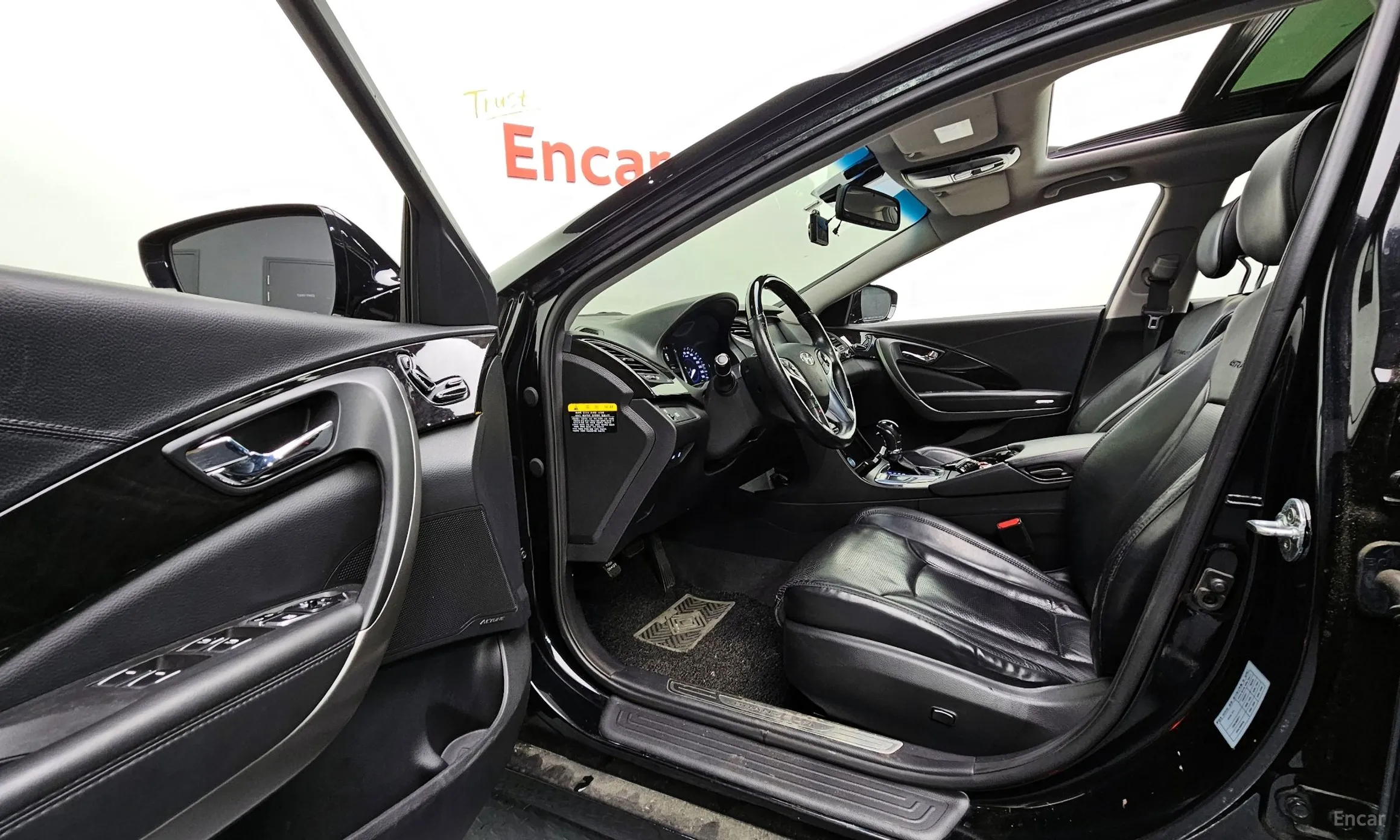Hyundai Grandeur HG превью 10