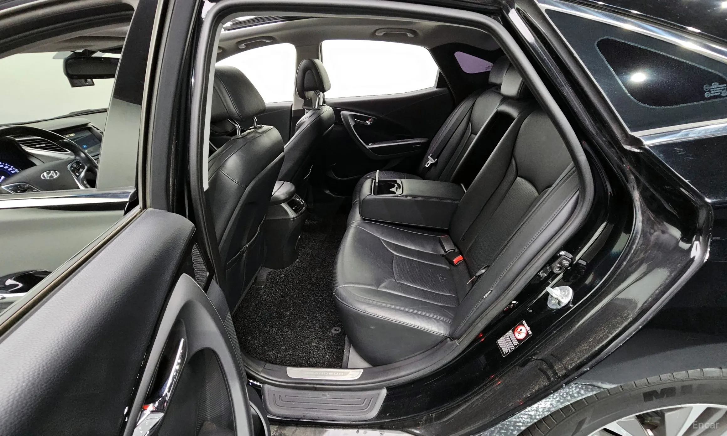Hyundai Grandeur HG превью 11