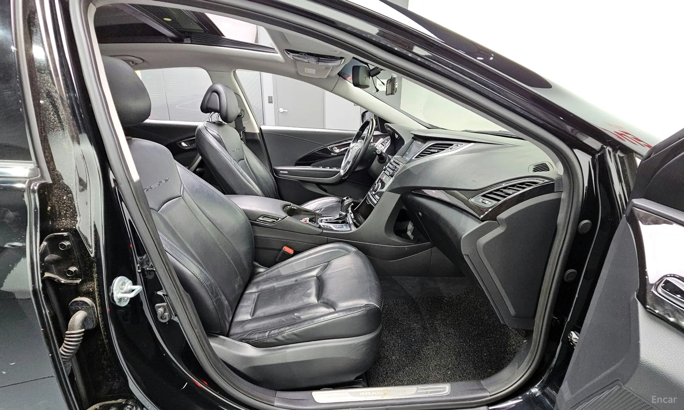 Hyundai Grandeur HG превью 12