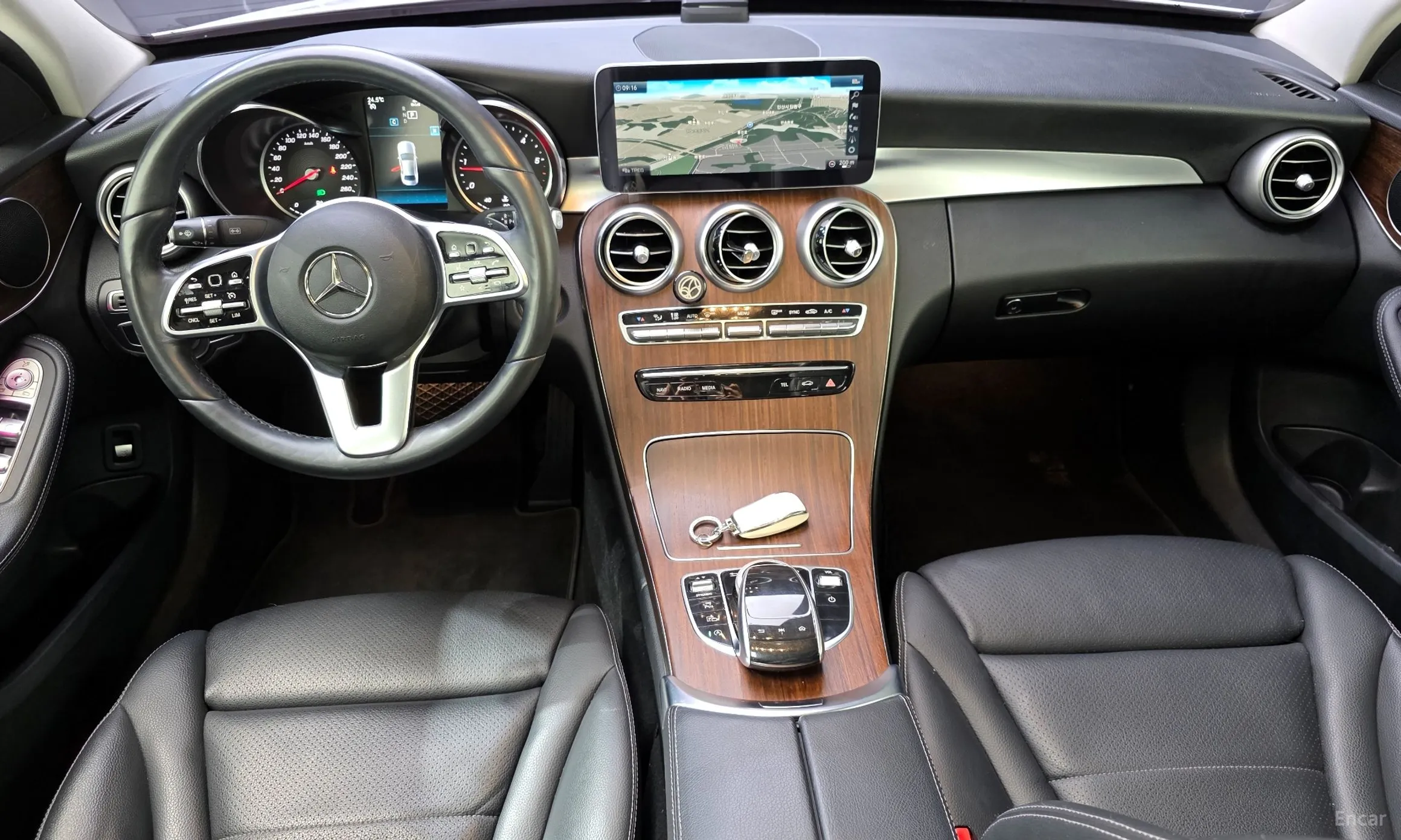 Mercedes Benz C-Class W205 превью 7