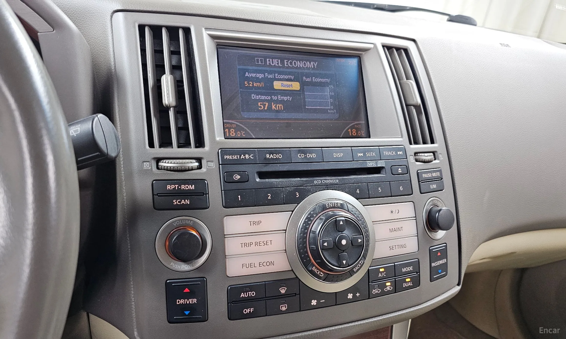 Infiniti FX45 превью 16