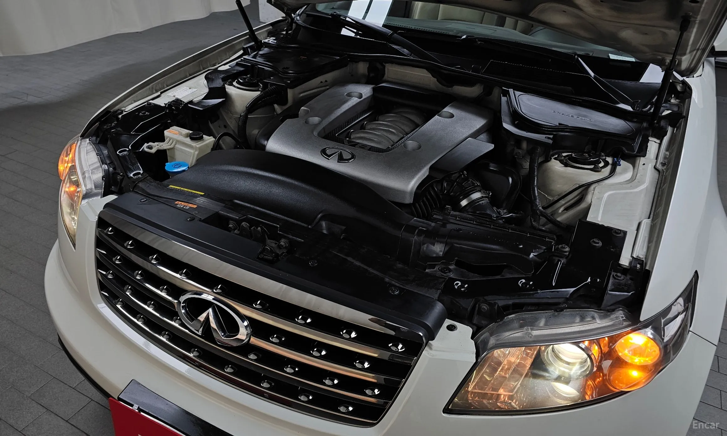 Infiniti FX45 превью 6