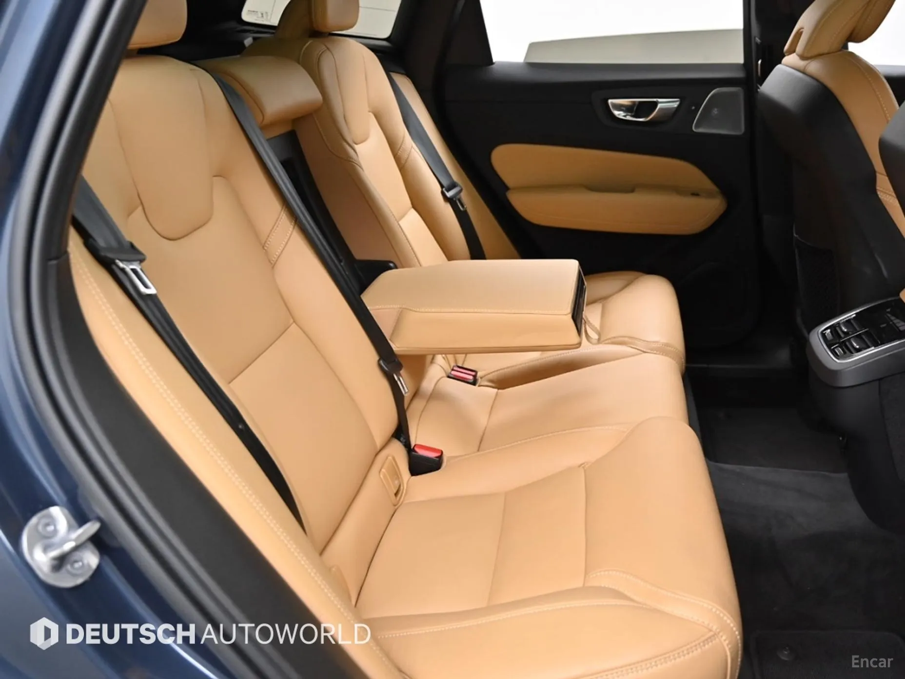 Volvo XC60 Gen 2 превью 12