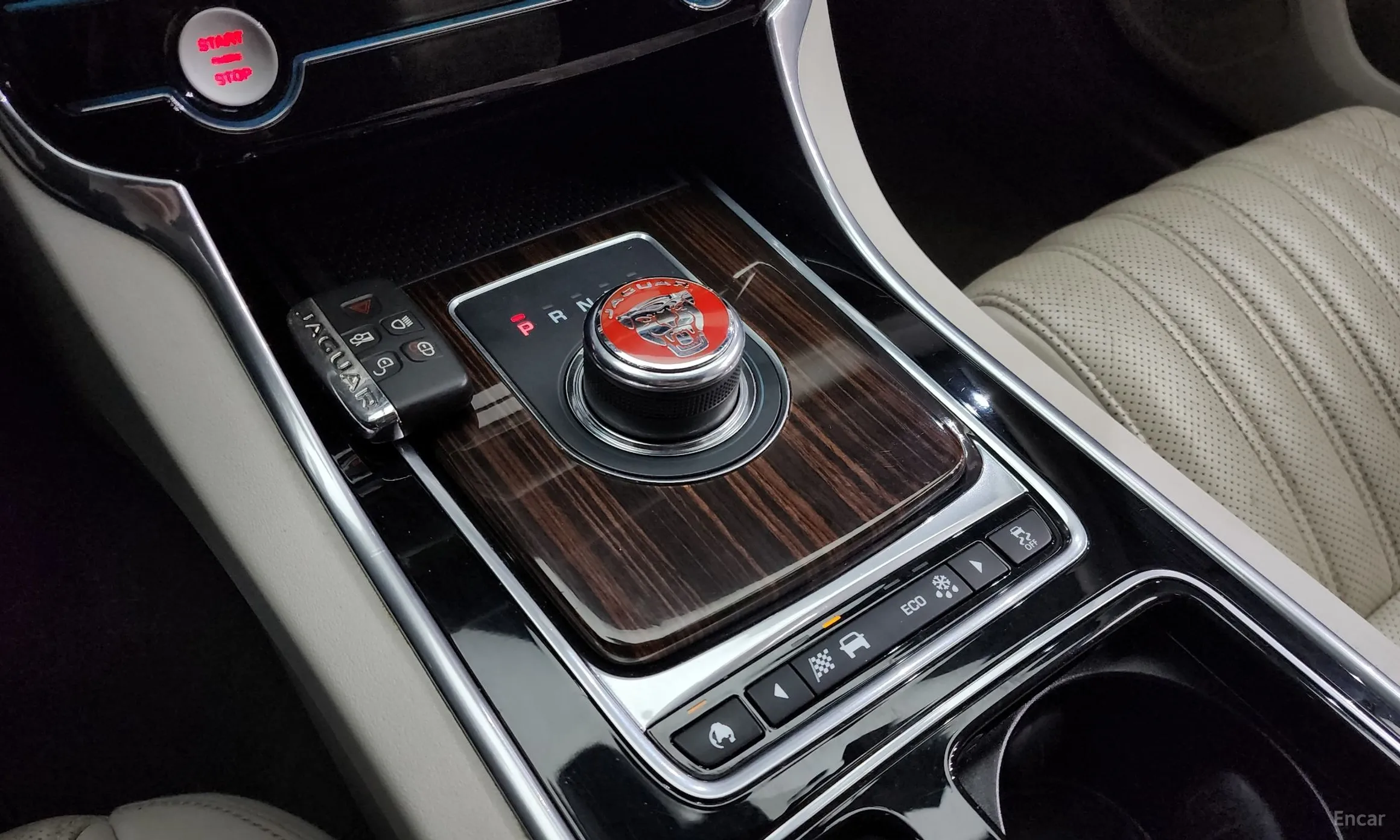 Jaguar XF (x260) превью 9