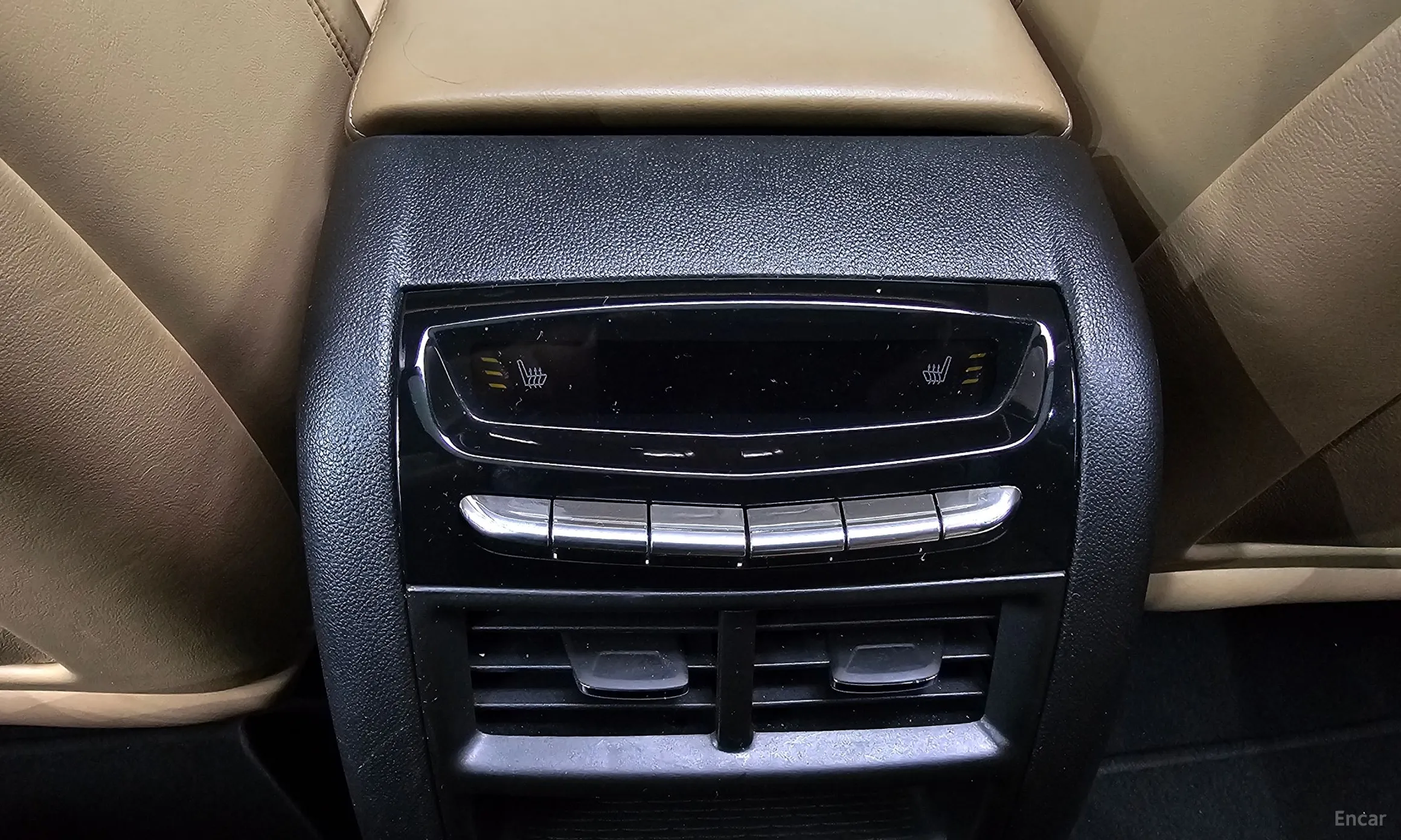 Cadillac XT5 превью 19
