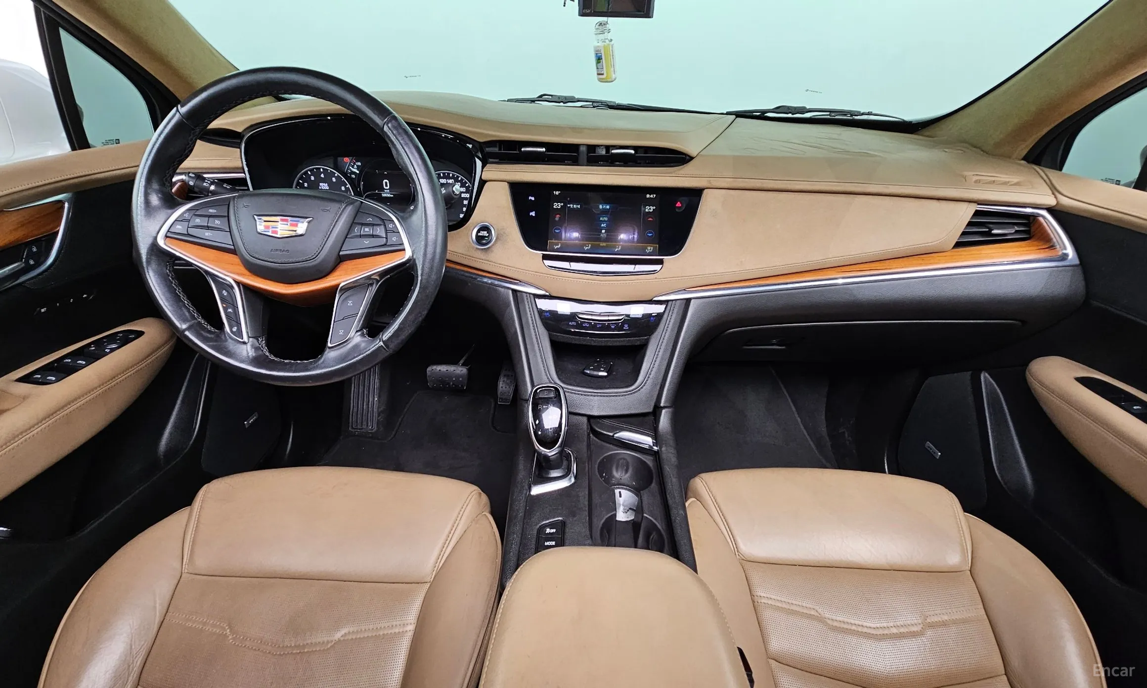 Cadillac XT5 превью 7
