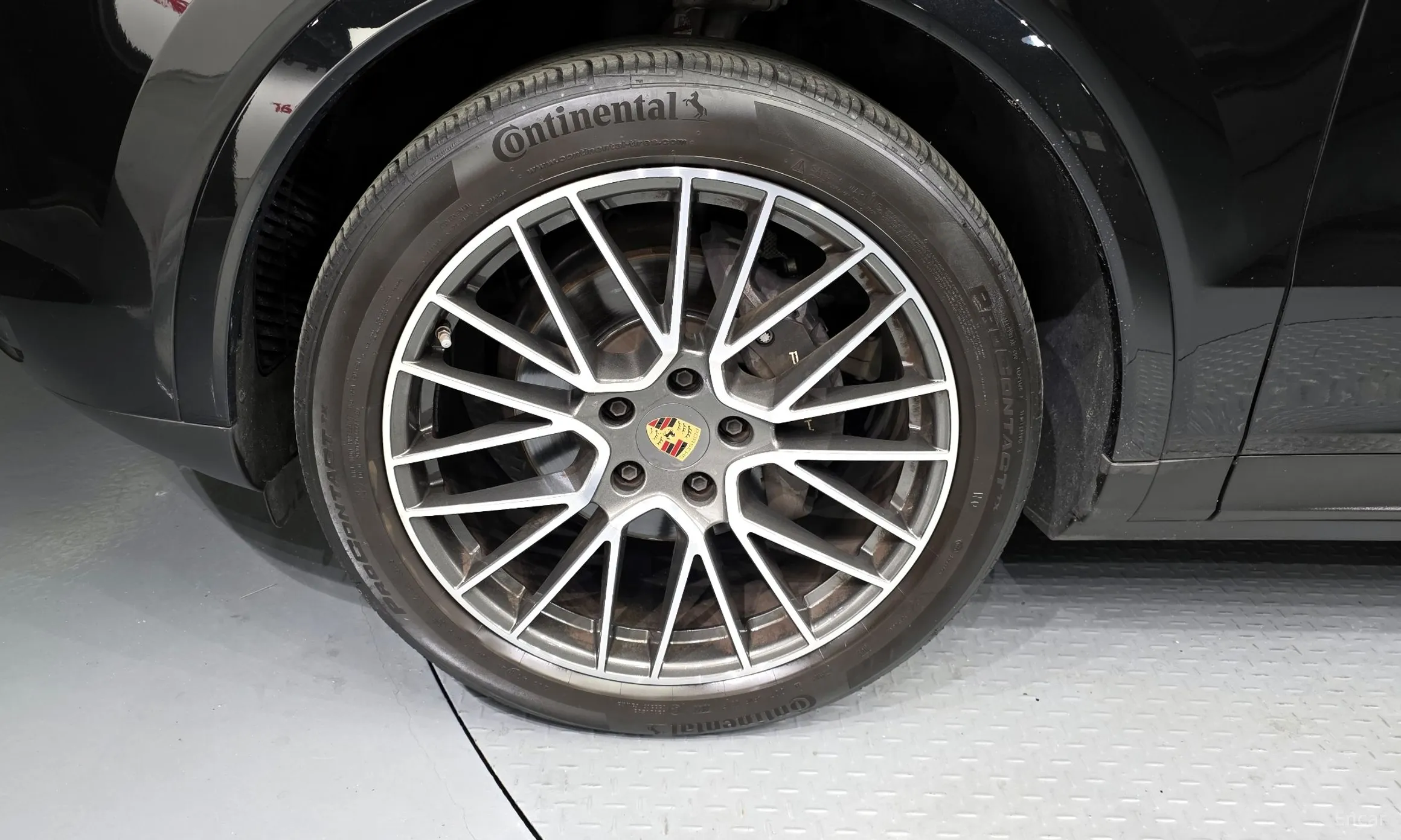 Porsche Cayenne (PO536) превью 5