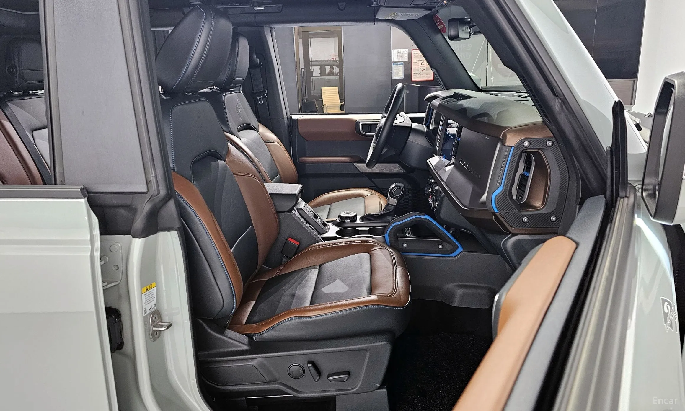 Ford Bronco 6th Generation превью 10