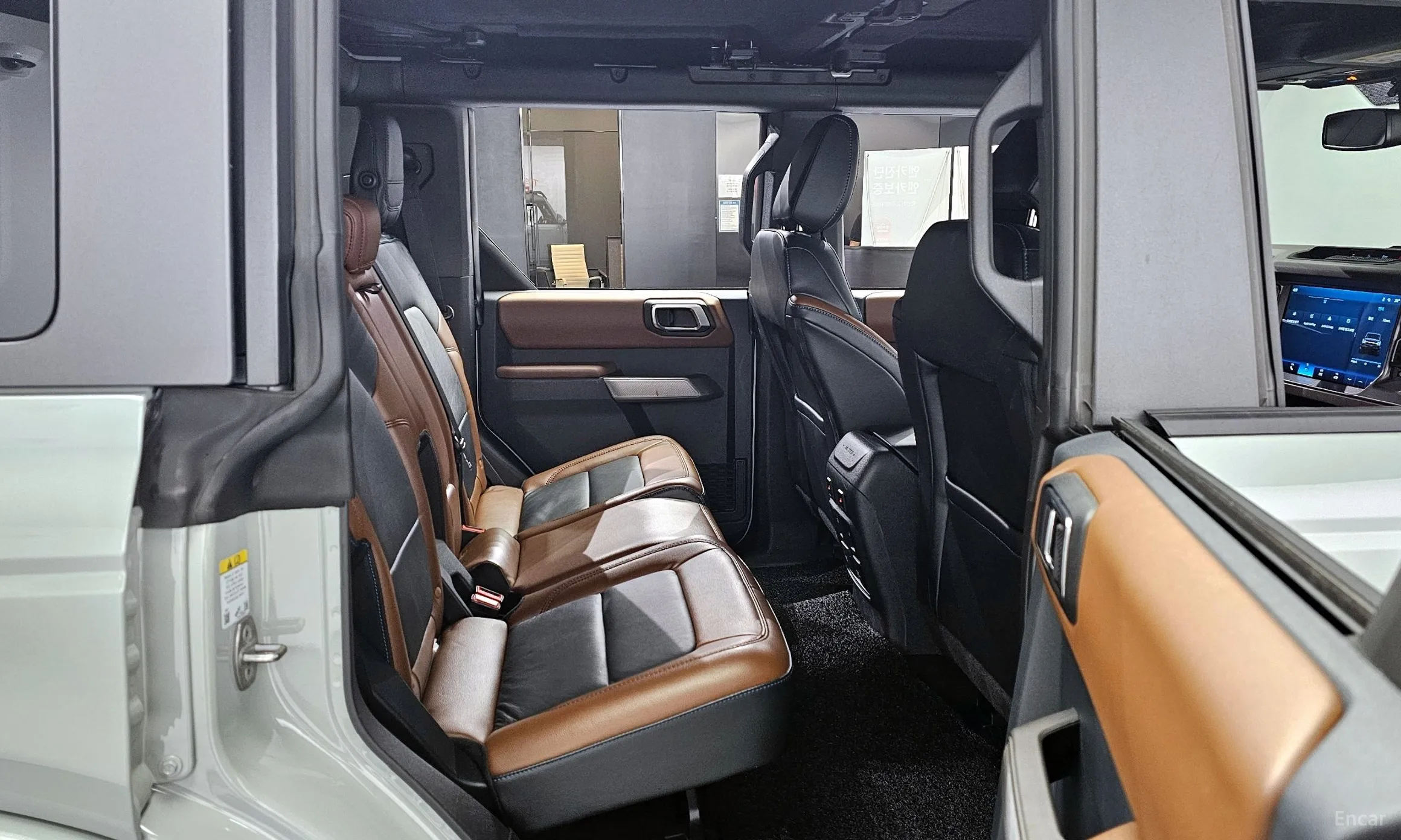 Ford Bronco 6th Generation превью 12