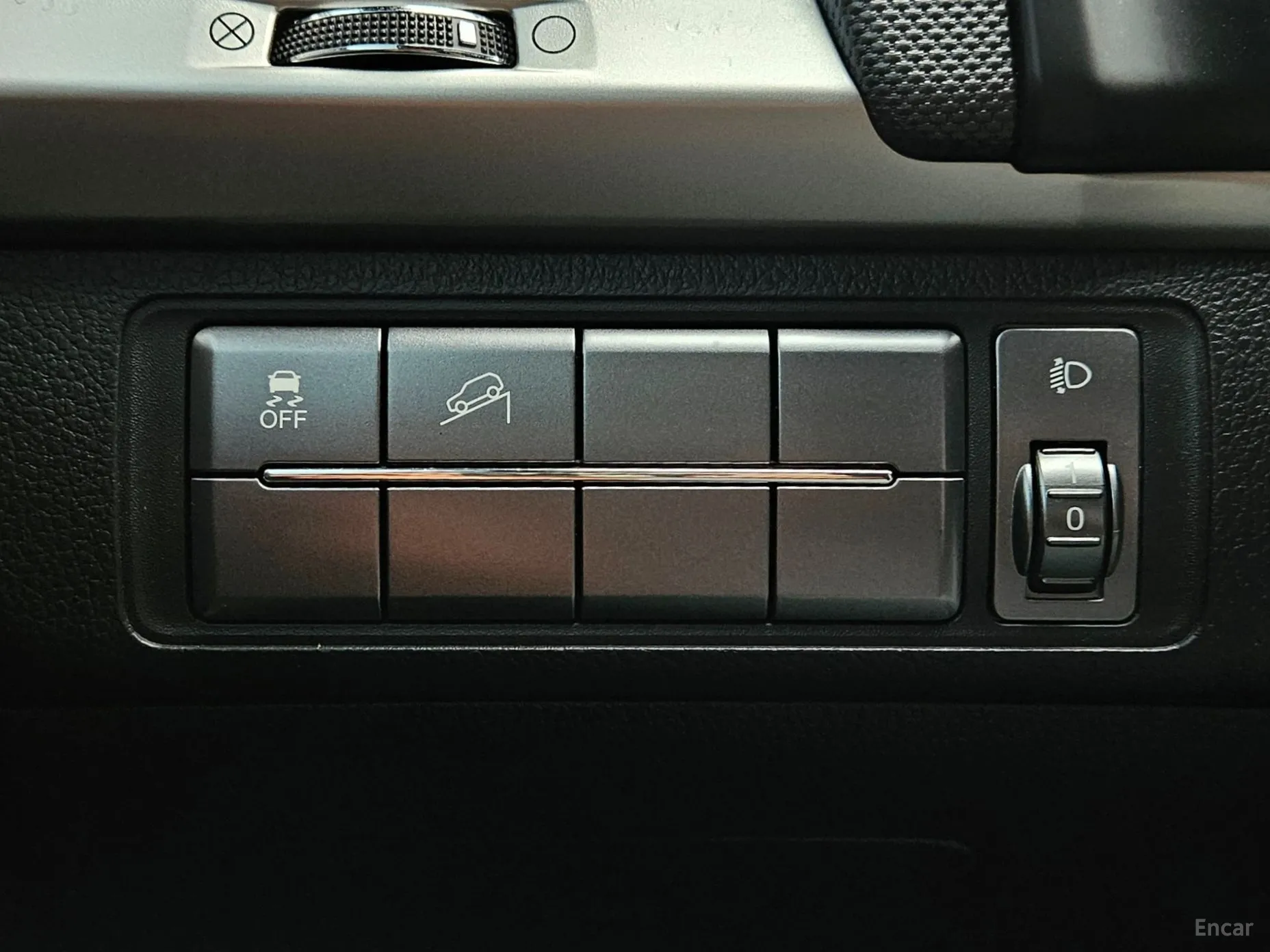 KG Mobility (SsangYong) Rexton Sports Khan превью 17