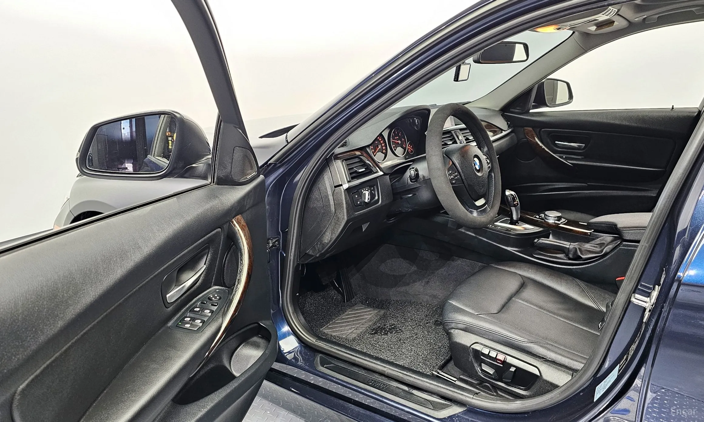 BMW 3 Series (F30) превью 11