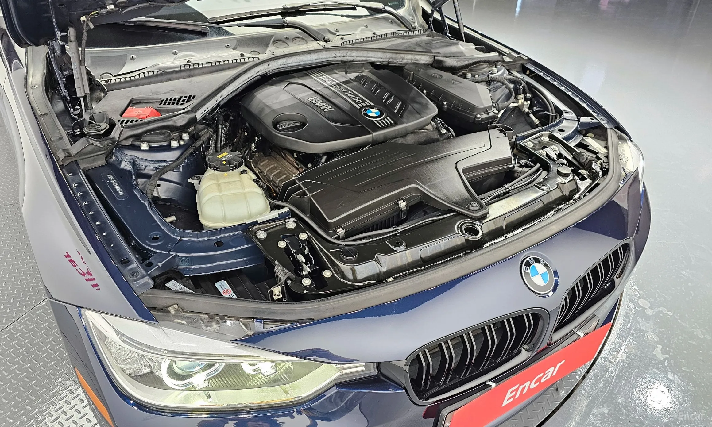 BMW 3 Series (F30) превью 6