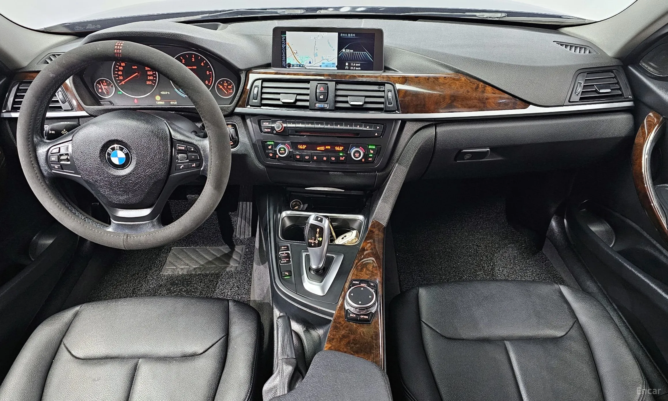 BMW 3 Series (F30) превью 7