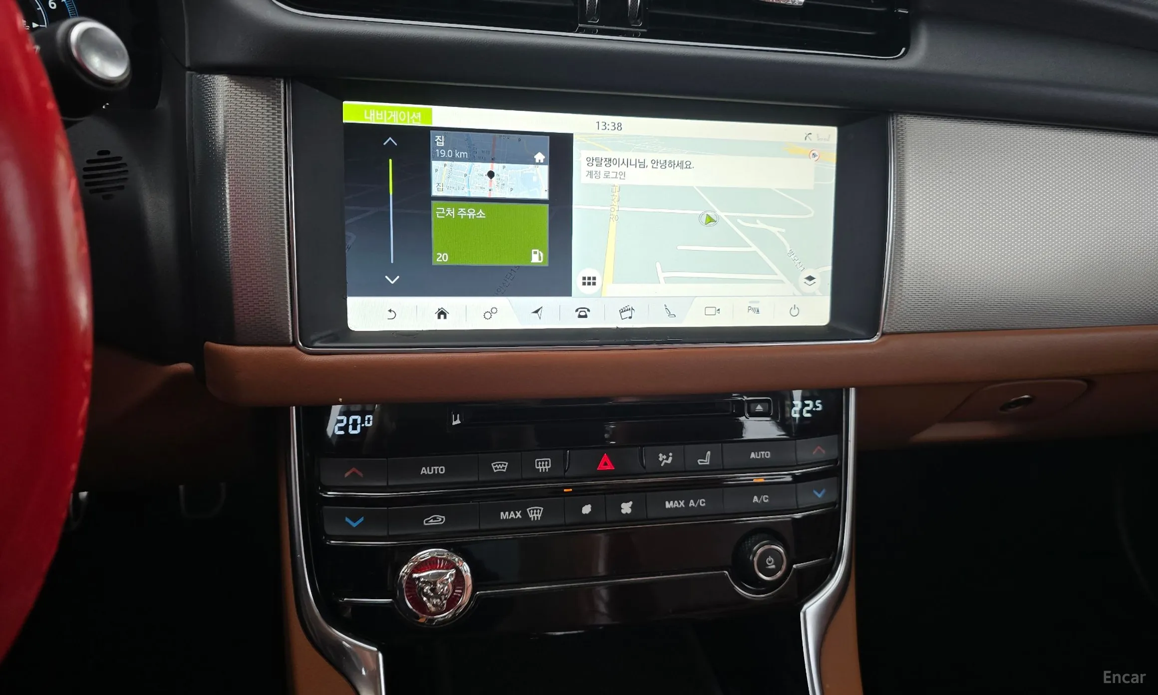 Jaguar XF (x260) превью 15