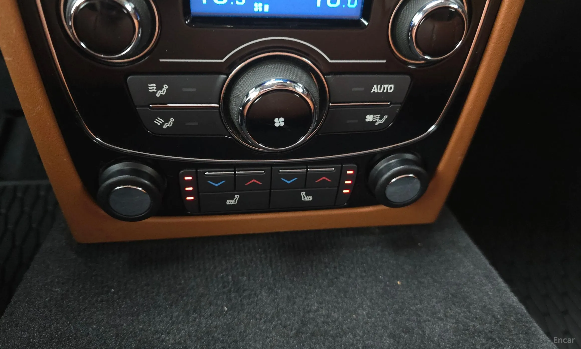 Jaguar XF (x260) превью 18