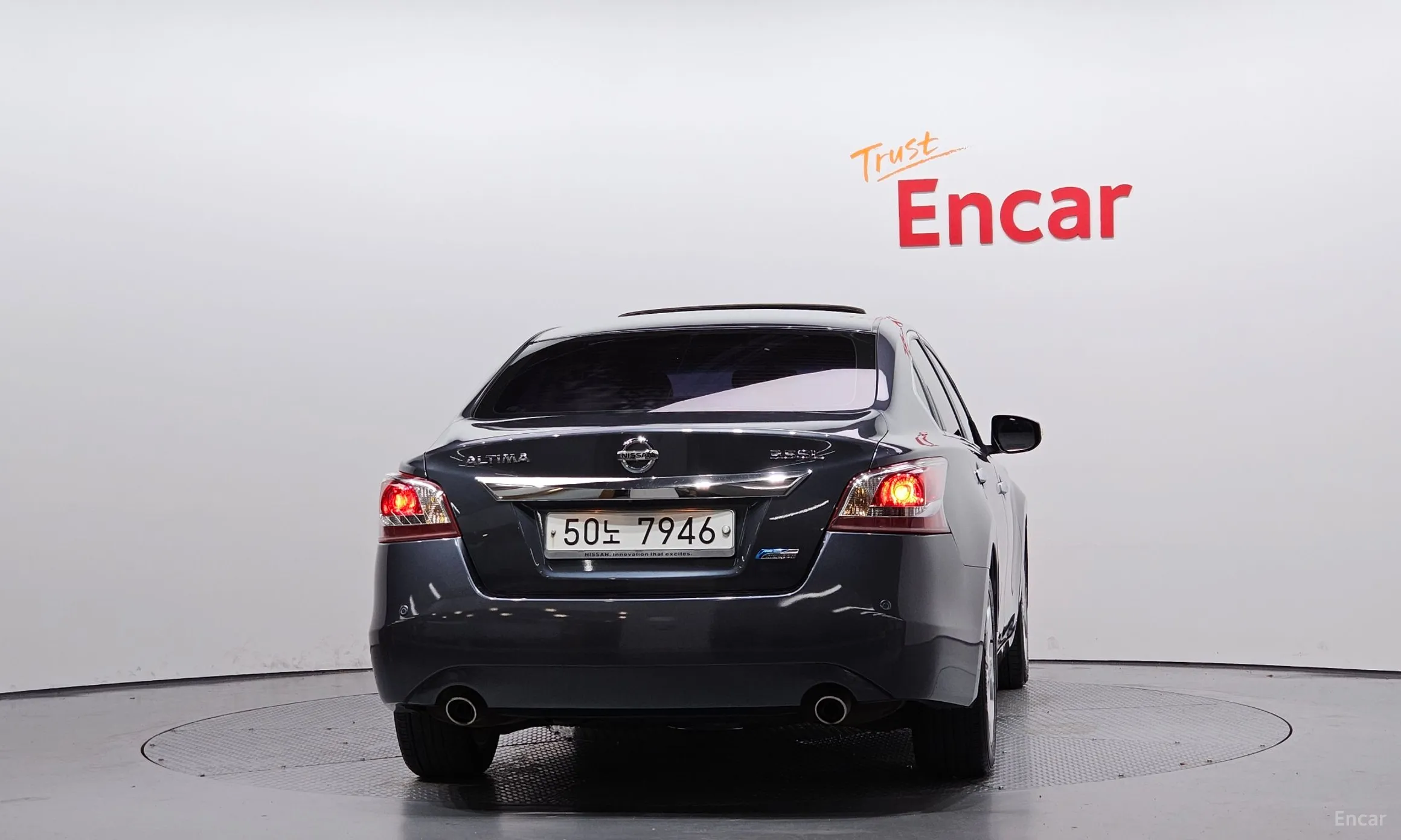 Nissan Altima превью 4
