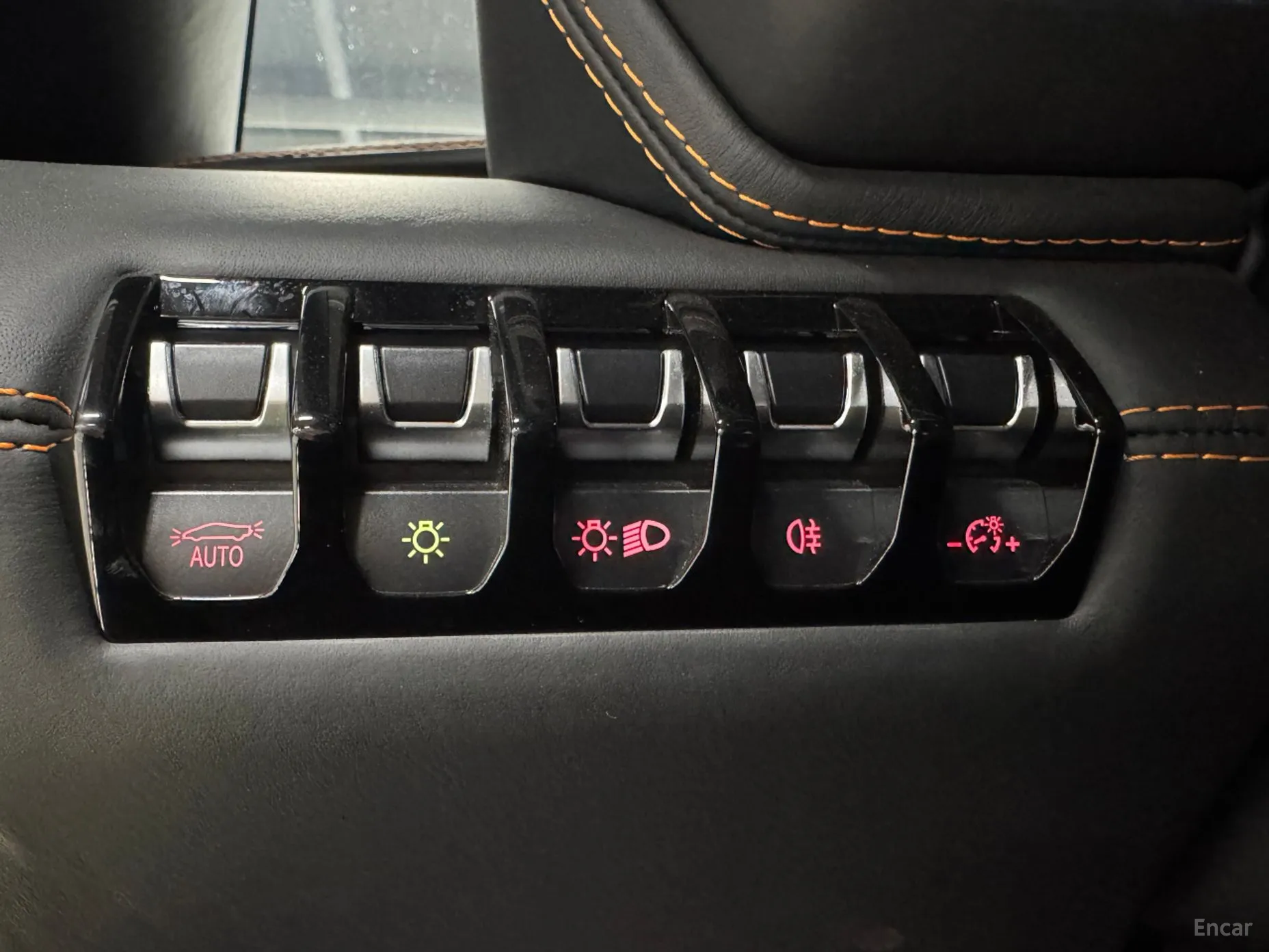 Lamborghini Aventador превью 9