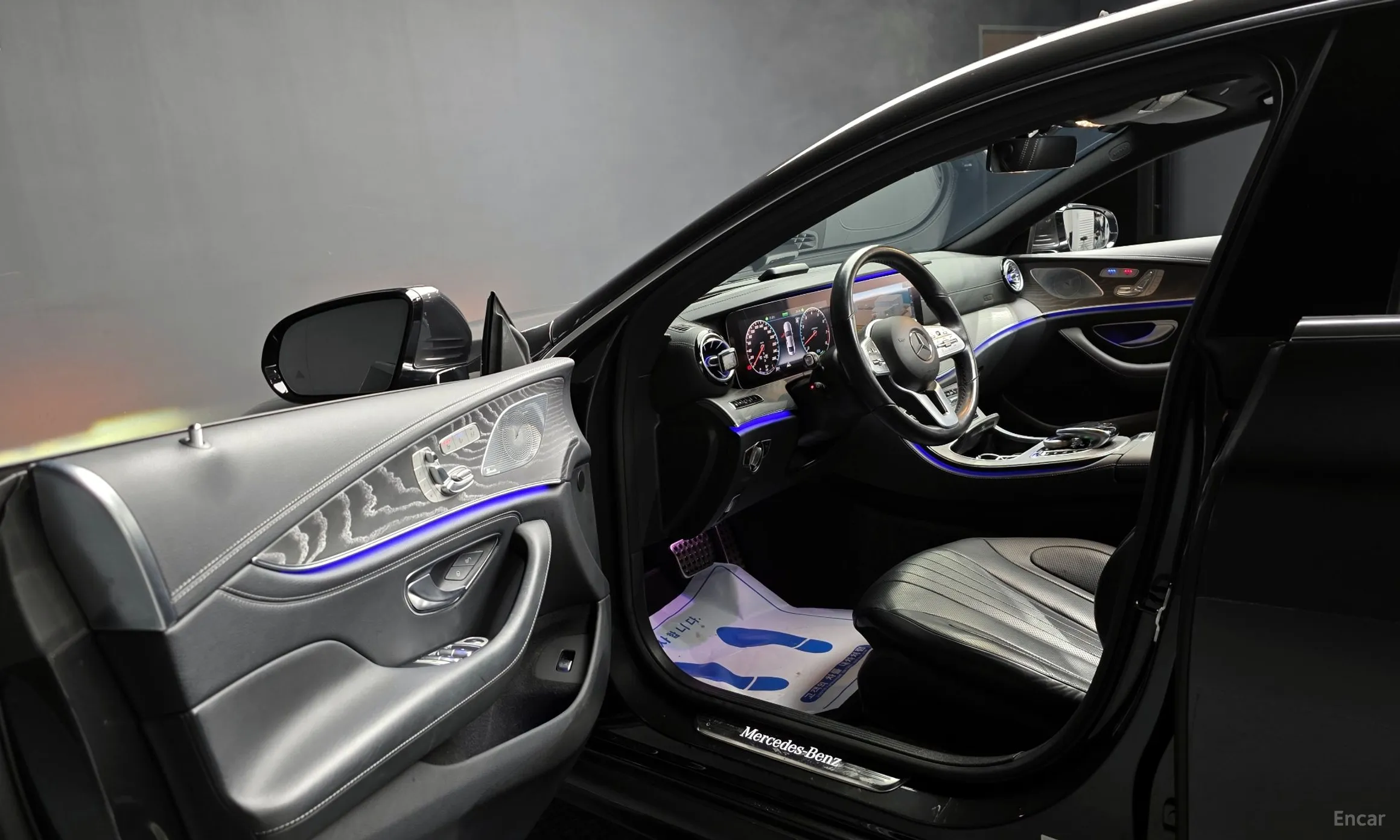 Mercedes Benz CLS-Class C257 превью 10