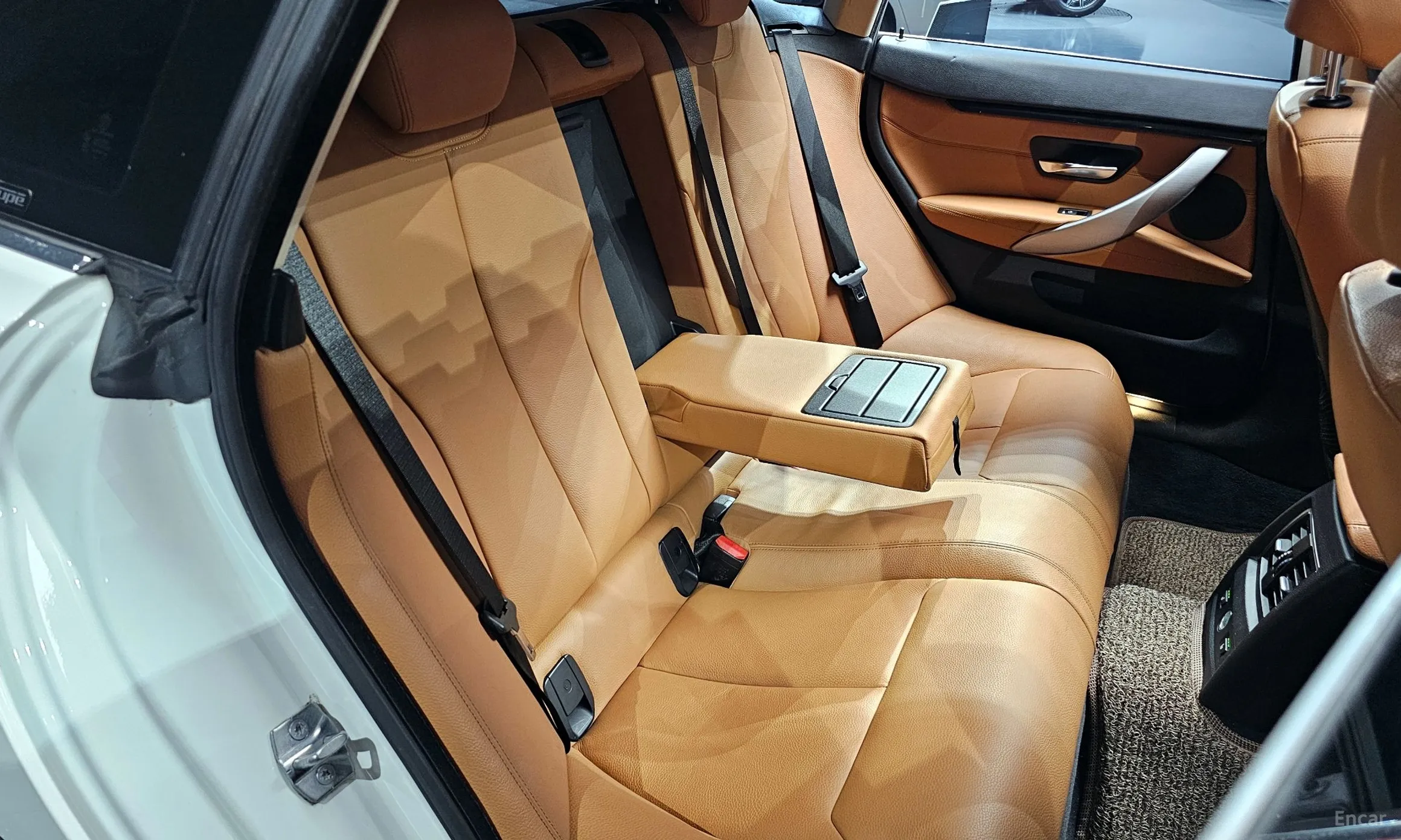 BMW Series 4 (F32) превью 12