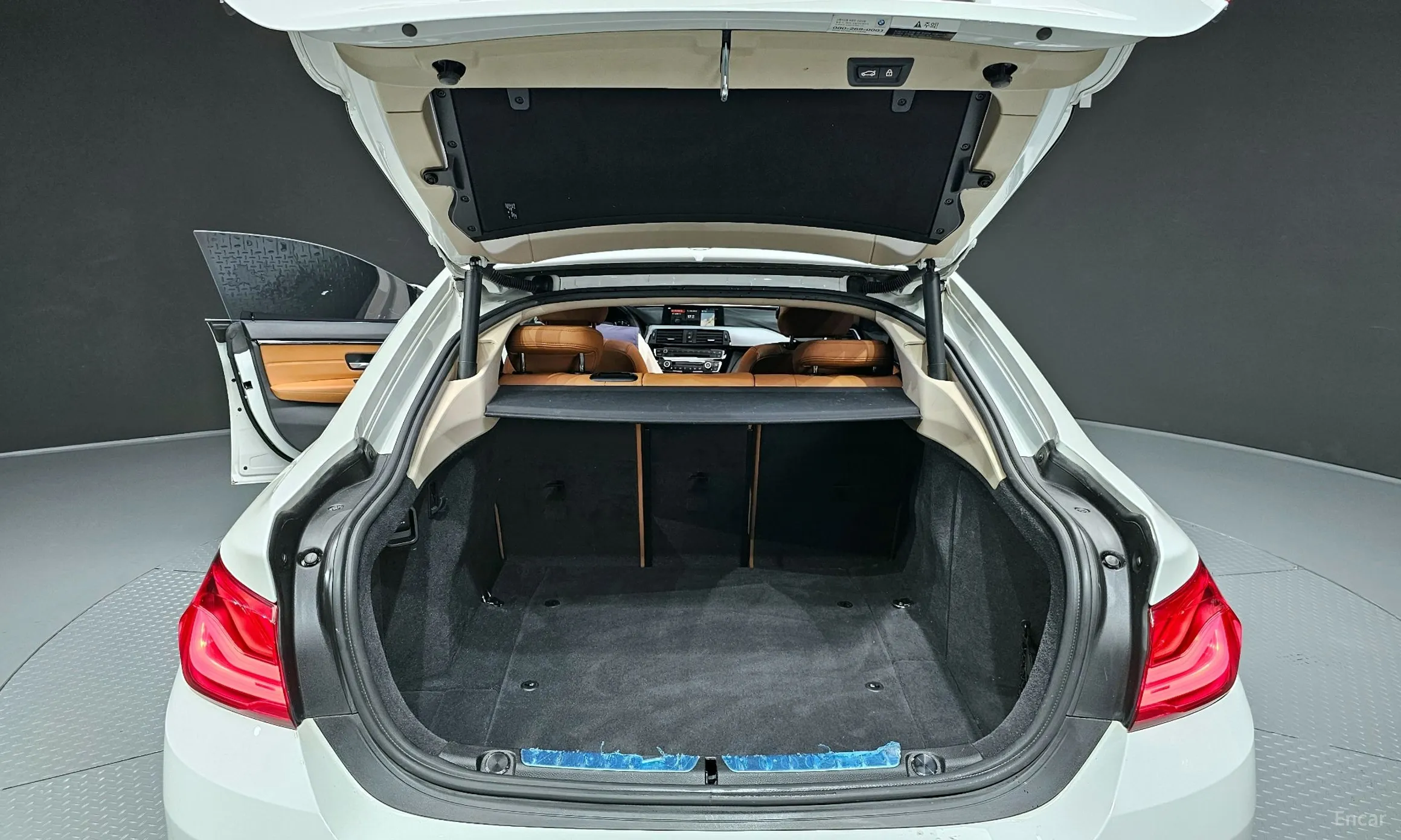 BMW Series 4 (F32) превью 20
