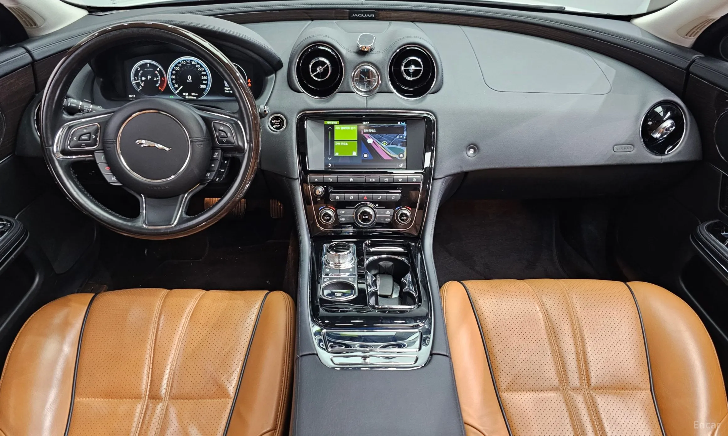 Jaguar All New XJ превью 7