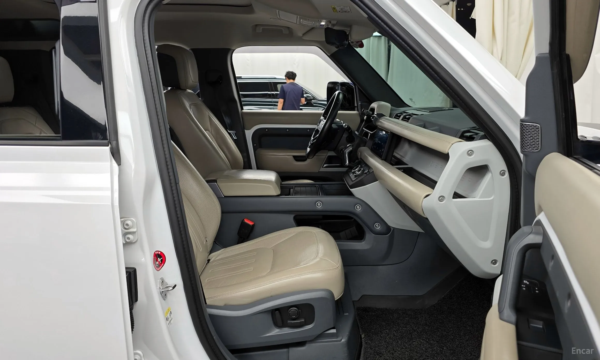 Land Rover Defender (L663) превью 11