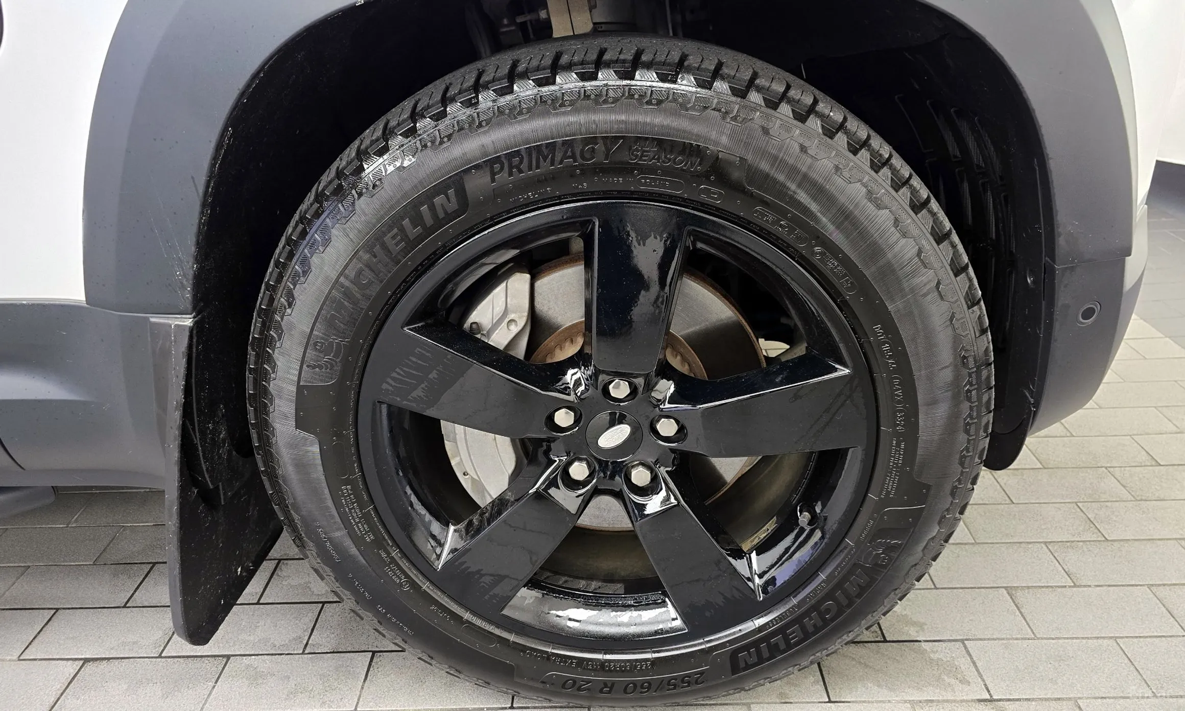 Land Rover Defender (L663) превью 5