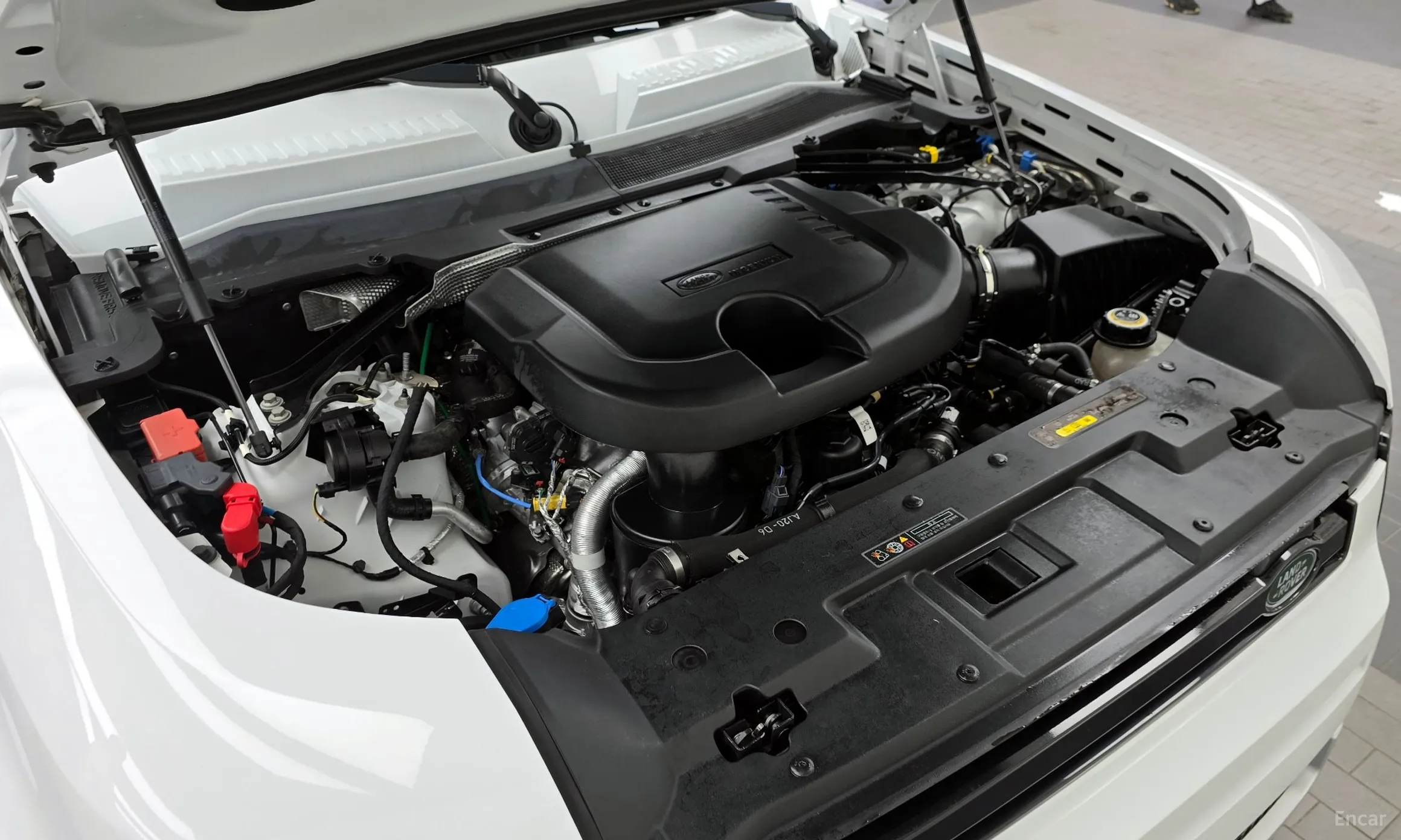 Land Rover Defender (L663) превью 6