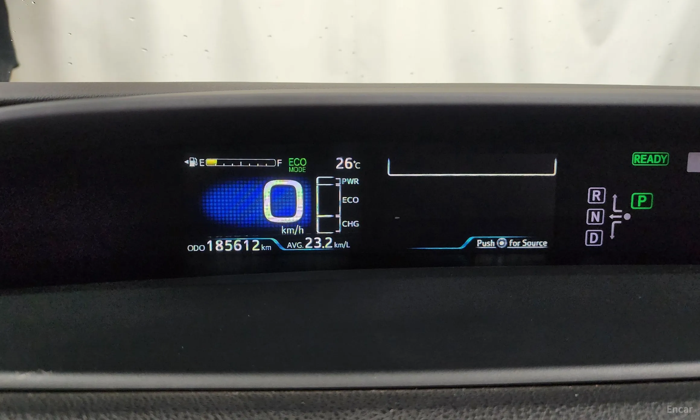 Toyota Prius 4th Generation превью 8