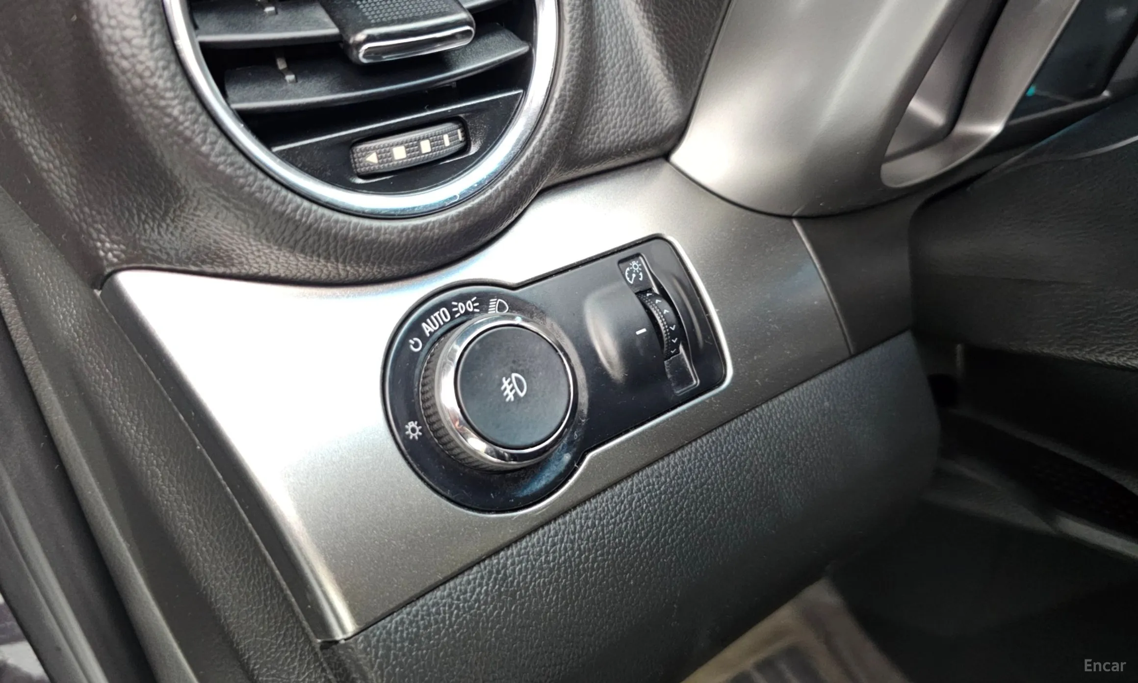 Chevrolet (GM Daewoo) Orlando превью 17