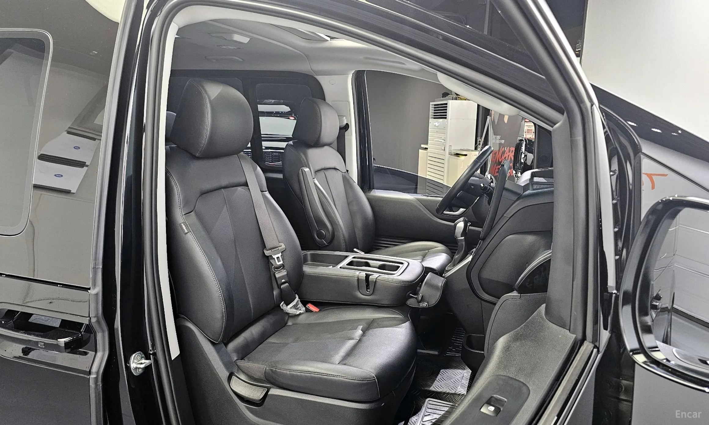 Hyundai Staria превью 12