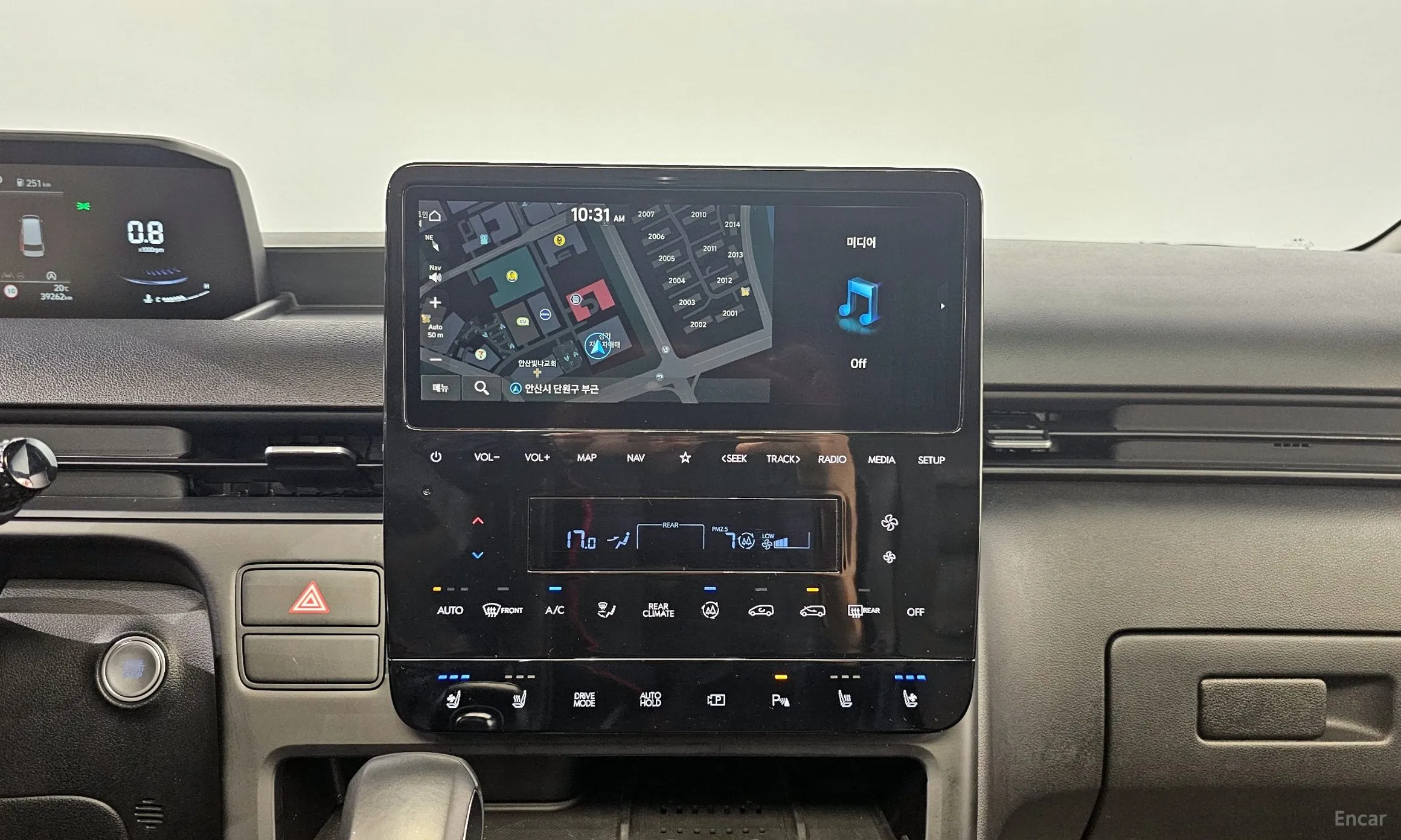 Hyundai Staria превью 17