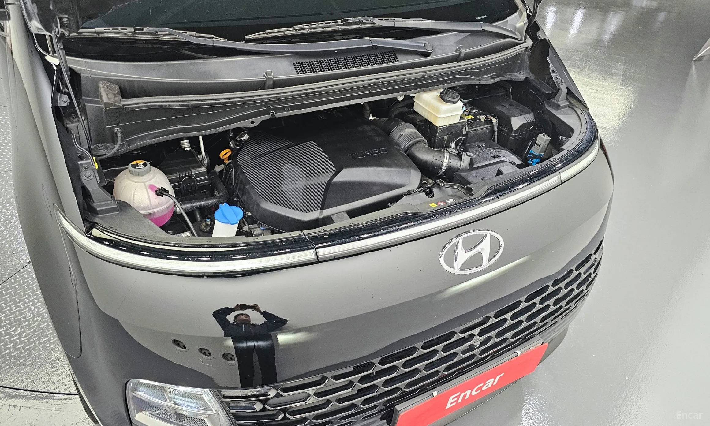 Hyundai Staria превью 6