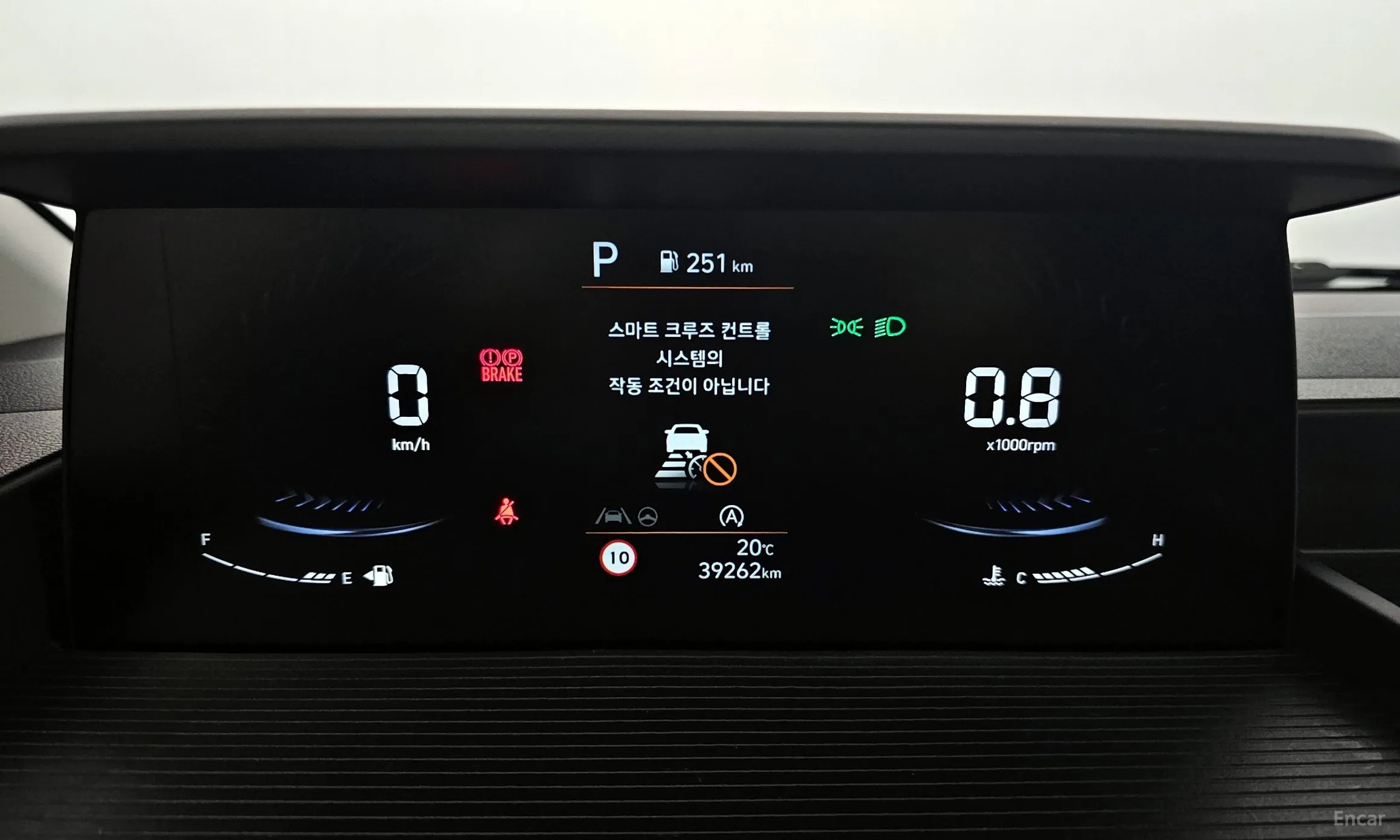 Hyundai Staria превью 8